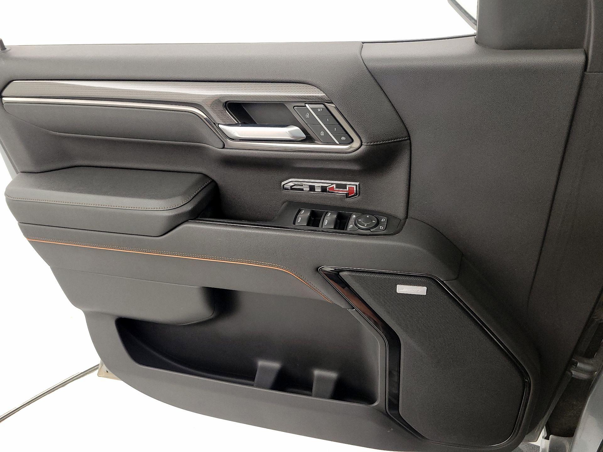 Thumbnail: 2023 GMC Sierra 1500 - 12