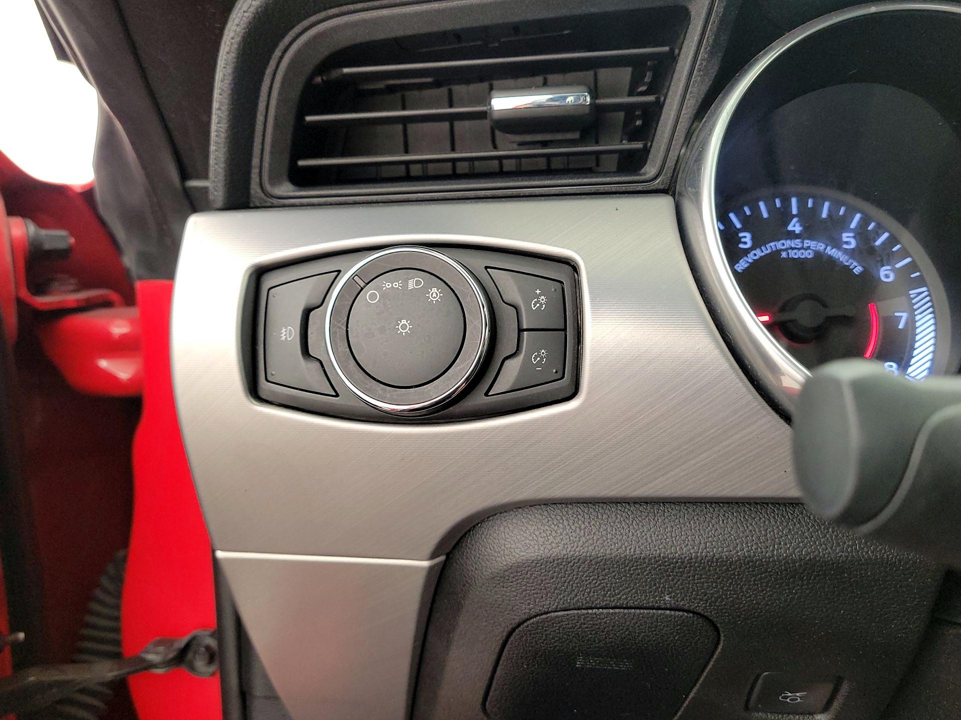 Thumbnail: 2019 Ford Mustang - 13