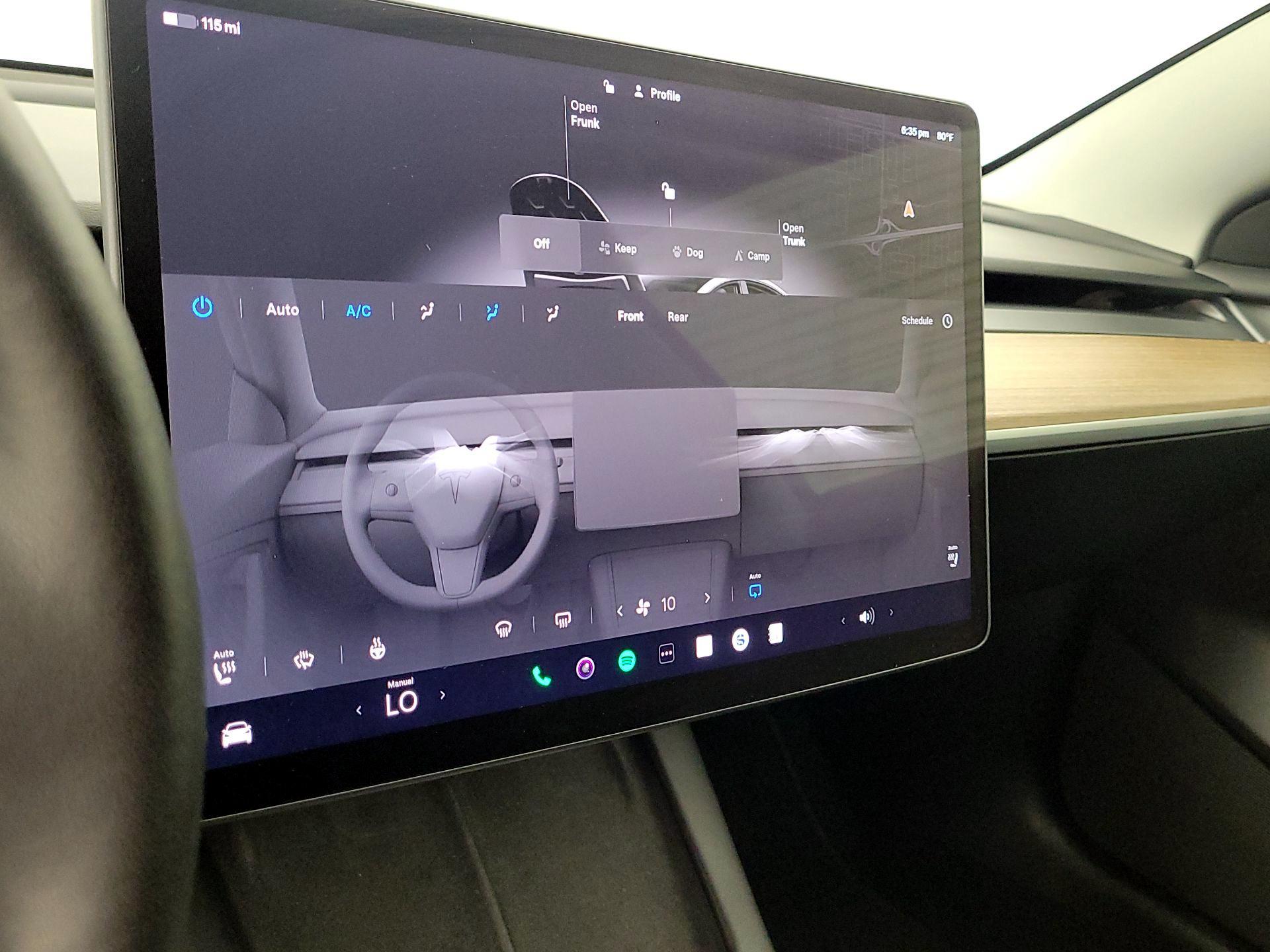 Thumbnail: 2022 Tesla Model 3 - 16