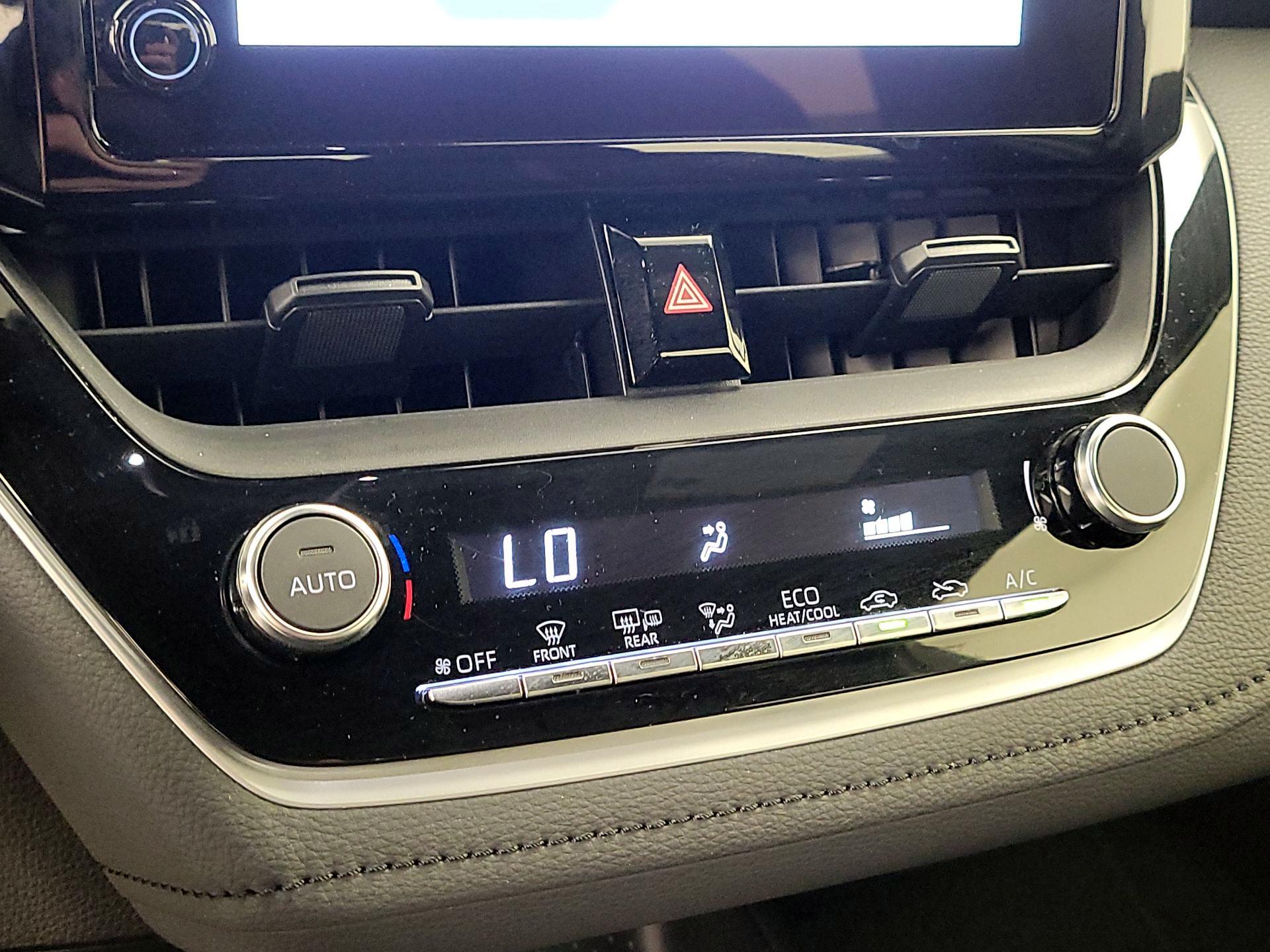 Thumbnail: 2024 Toyota Corolla - 16