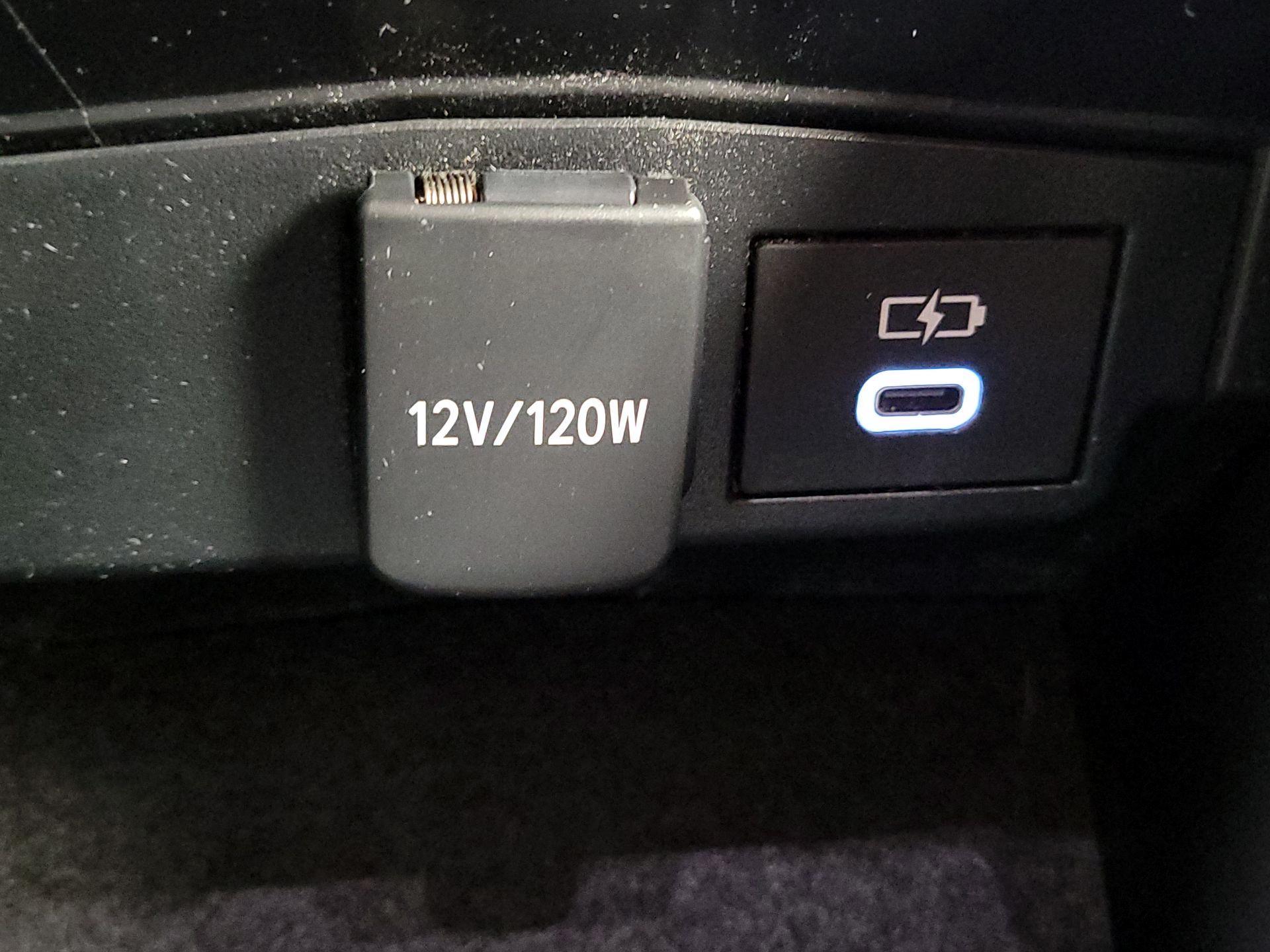 Thumbnail: 2024 Toyota Corolla - 18