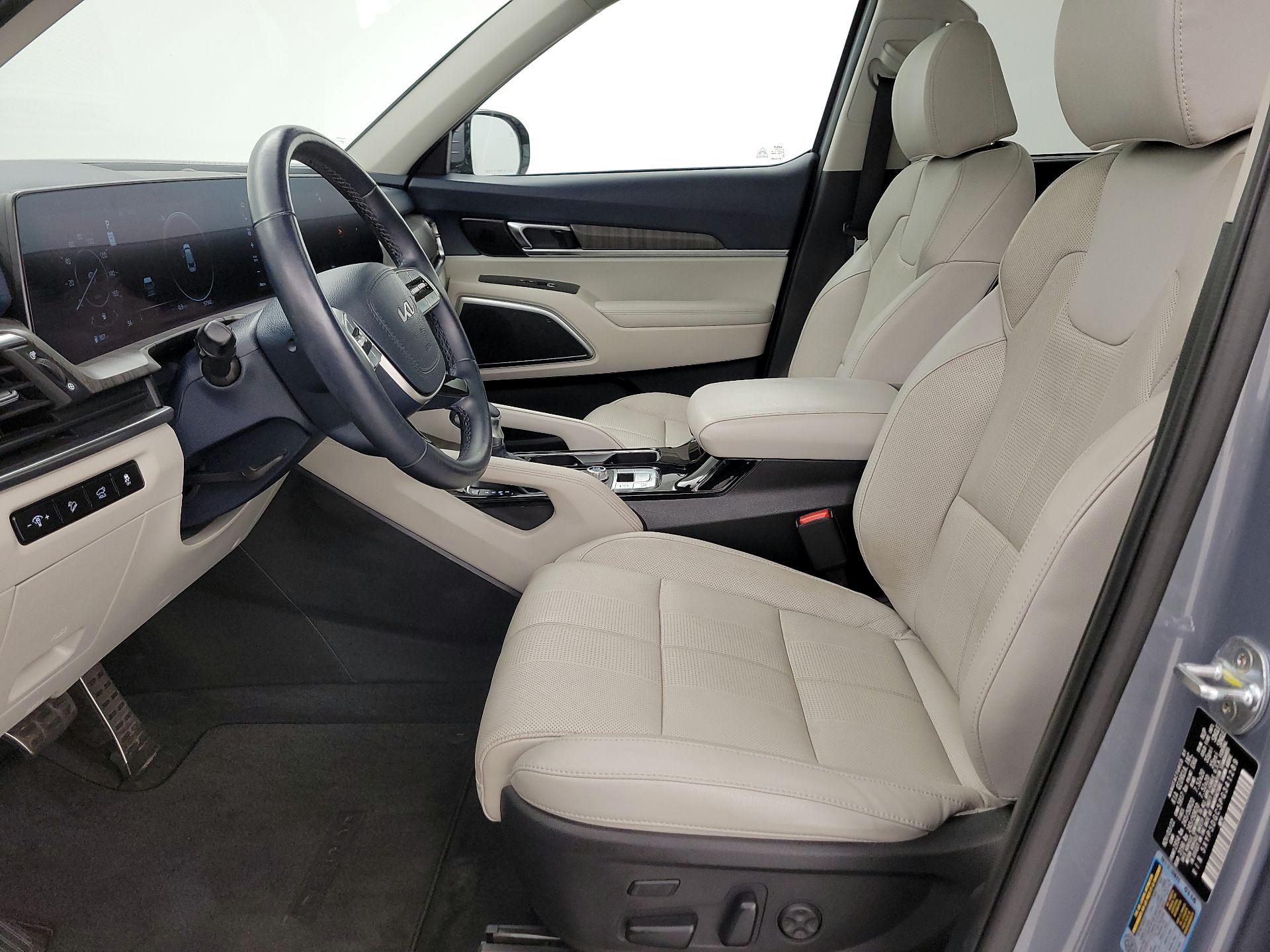 Thumbnail: 2023 Kia Telluride - 11