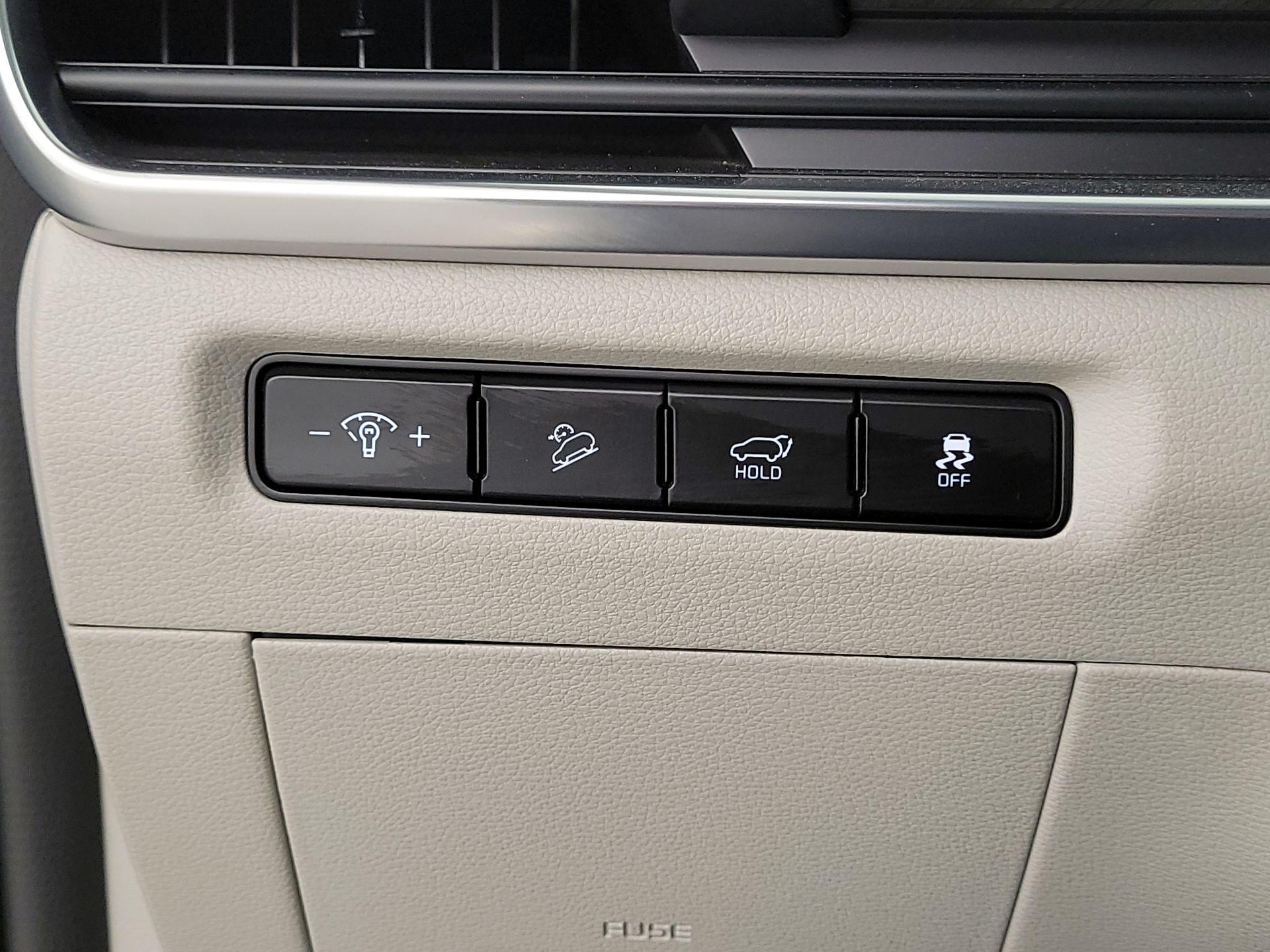 Thumbnail: 2023 Kia Telluride - 13