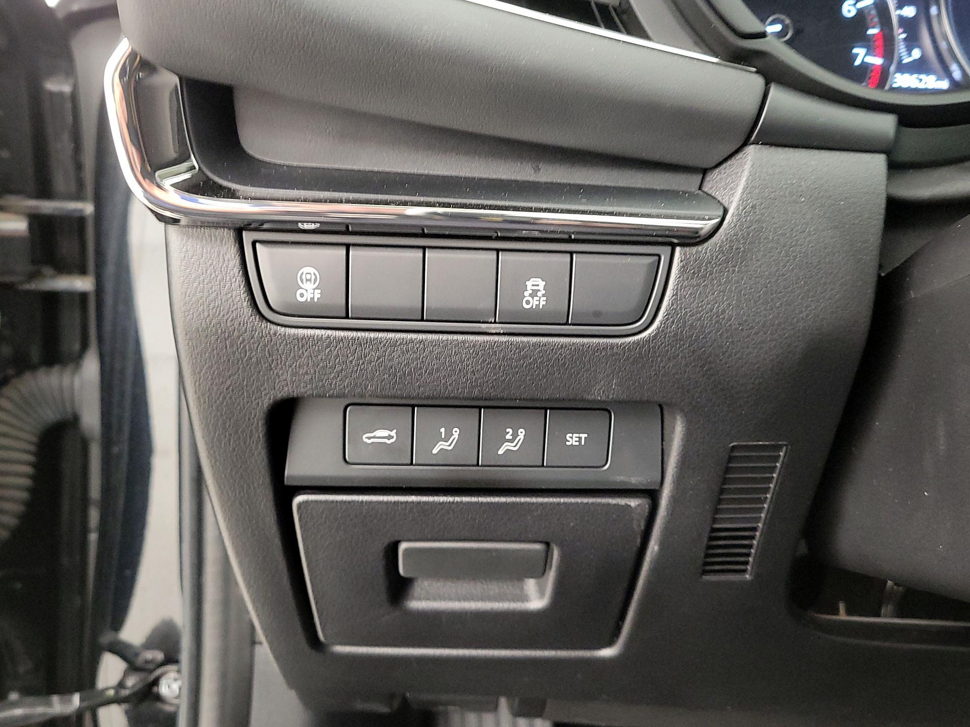 Thumbnail: 2021 Mazda Mazda3 - 13