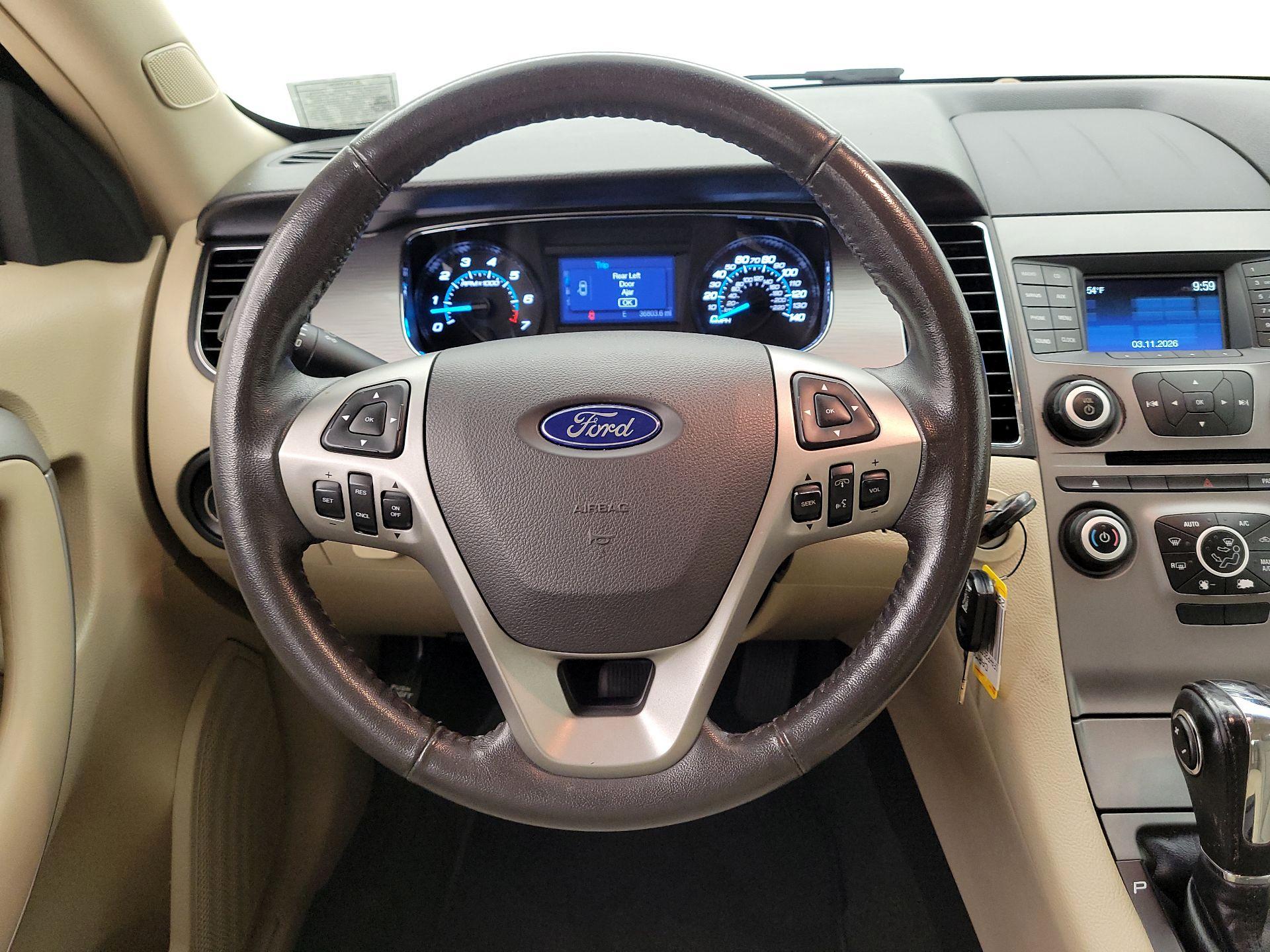 Thumbnail: 2016 Ford Taurus - 10