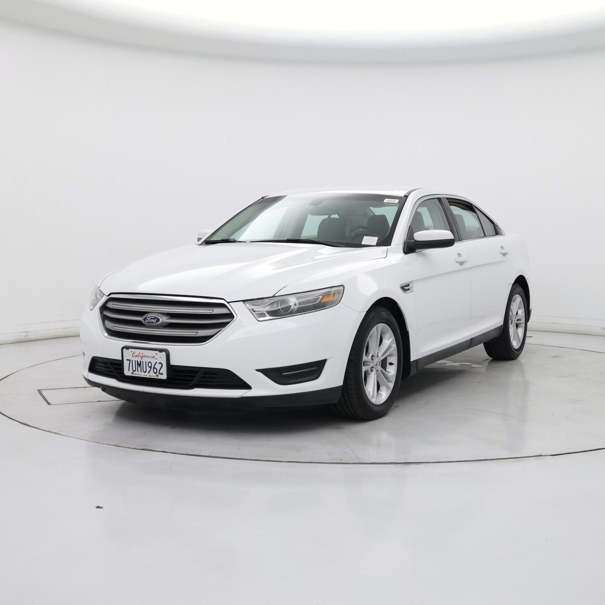 Thumbnail: 2016 Ford Taurus - 4