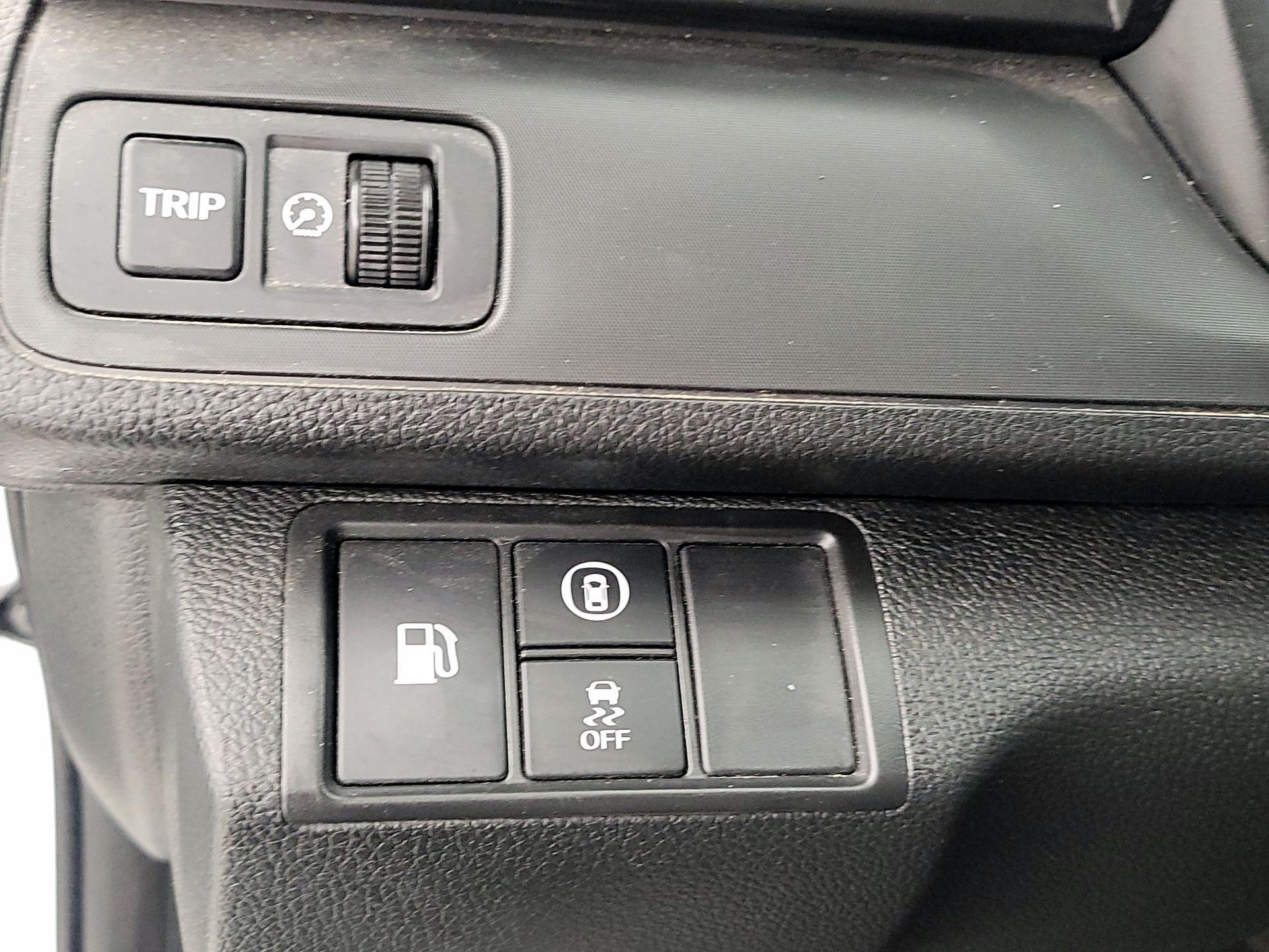 Thumbnail: 2022 Honda Insight - 13