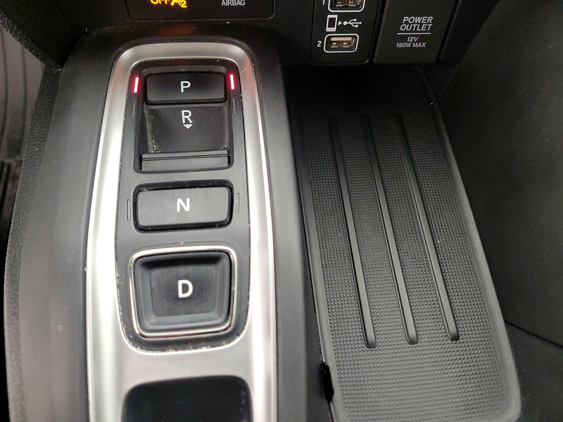 Thumbnail: 2022 Honda Insight - 17