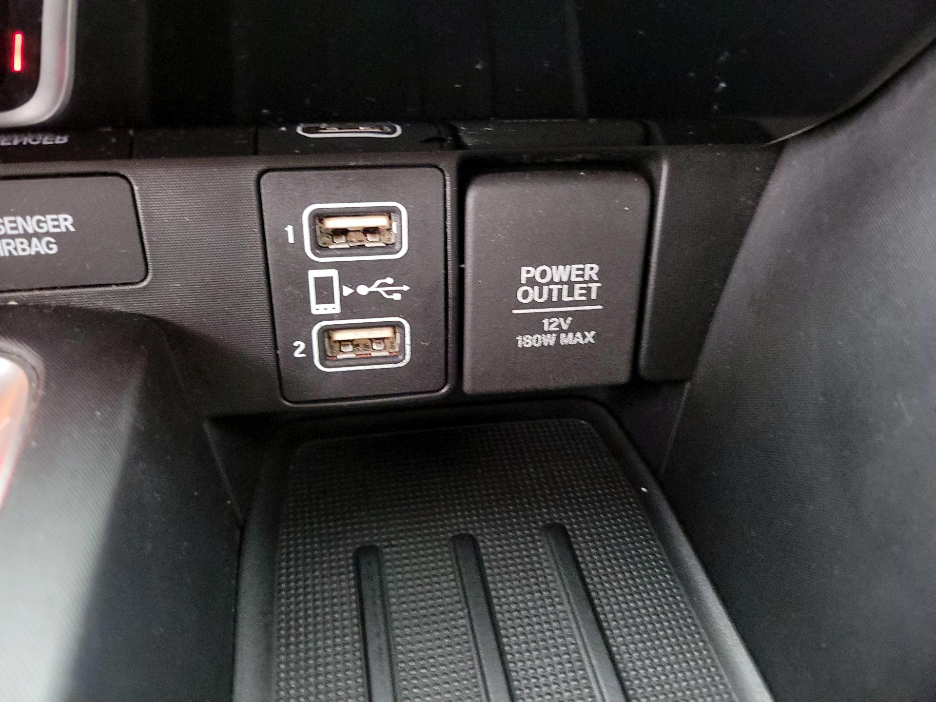 Thumbnail: 2022 Honda Insight - 18