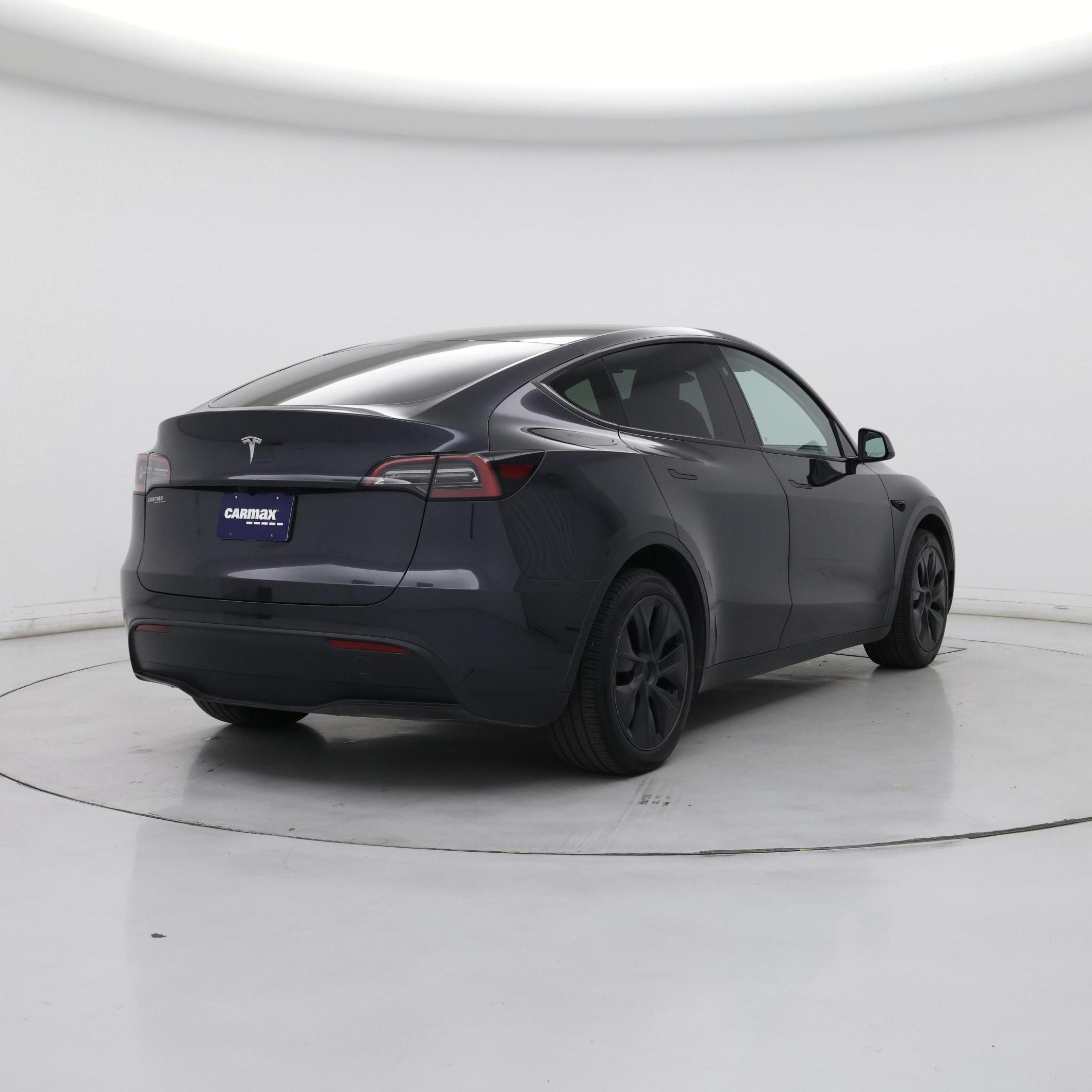 Thumbnail: 2025 Tesla Model Y - 8