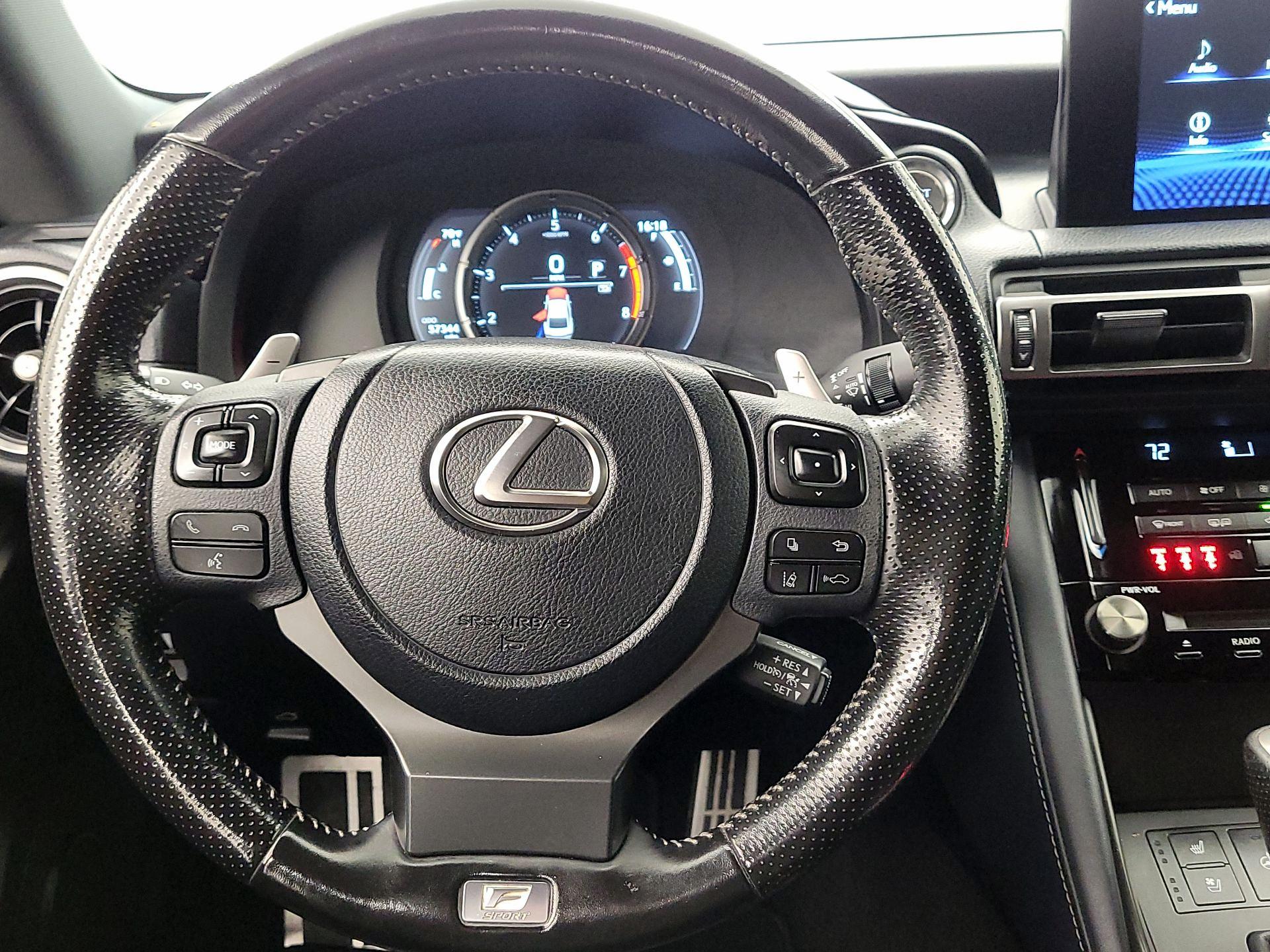 Thumbnail: 2021 Lexus IS - 10