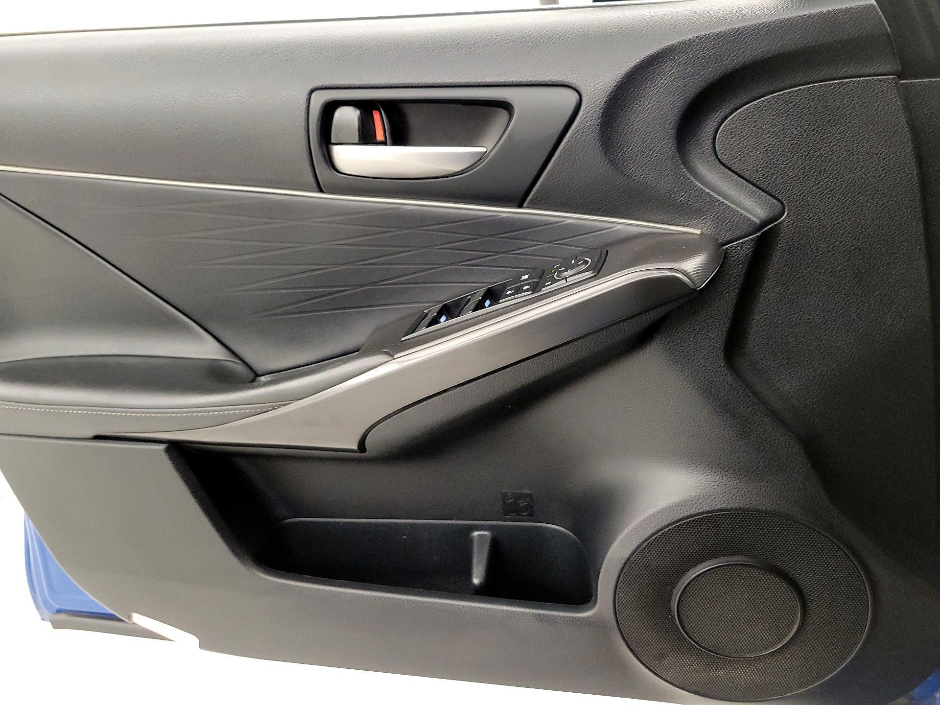 Thumbnail: 2021 Lexus IS - 12