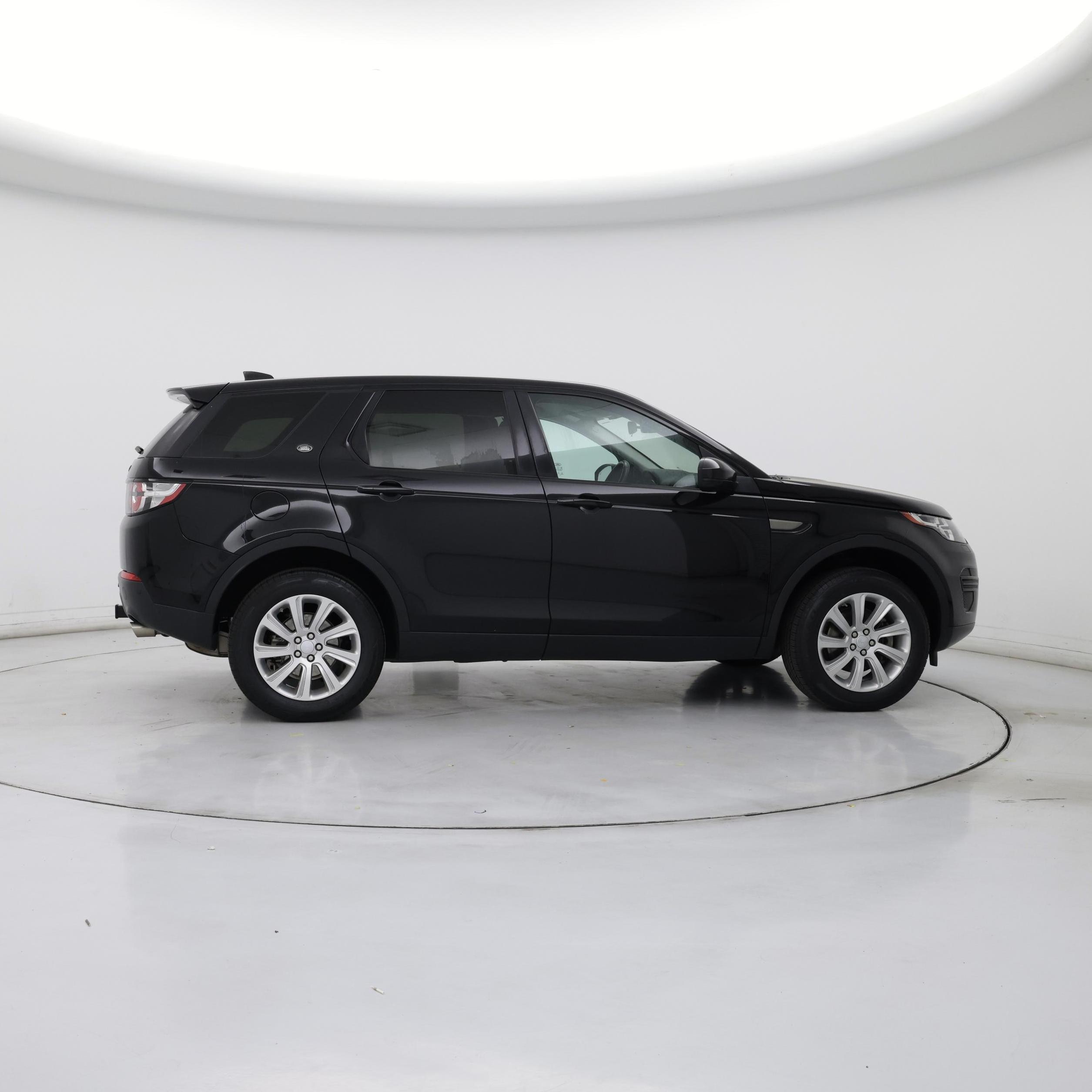 Thumbnail: 2019 Land Rover Discovery Sport - 7