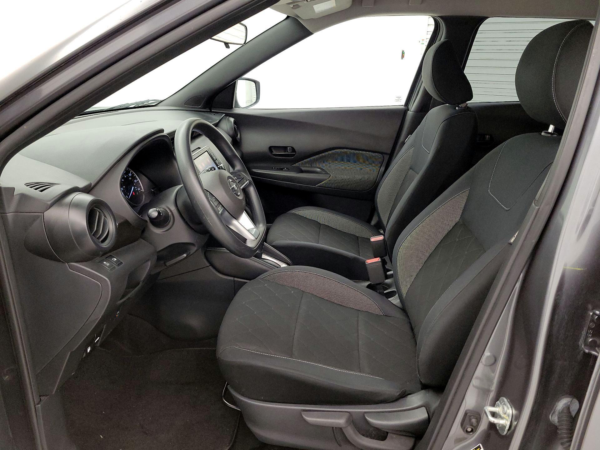 Thumbnail: 2019 Nissan Kicks - 11