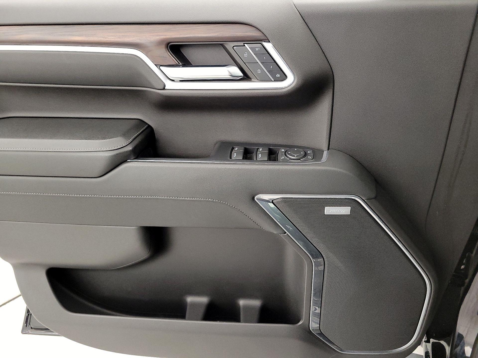 Thumbnail: 2023 GMC Sierra 1500 - 12