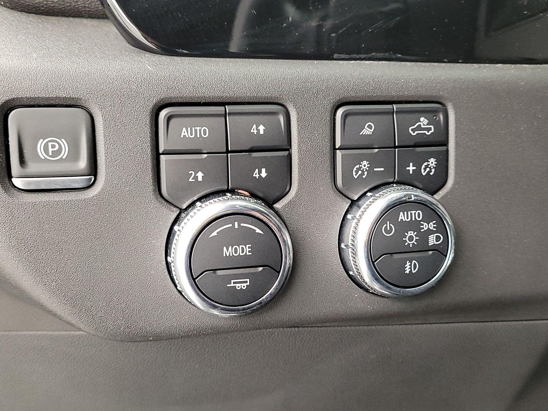 Thumbnail: 2023 GMC Sierra 1500 - 13