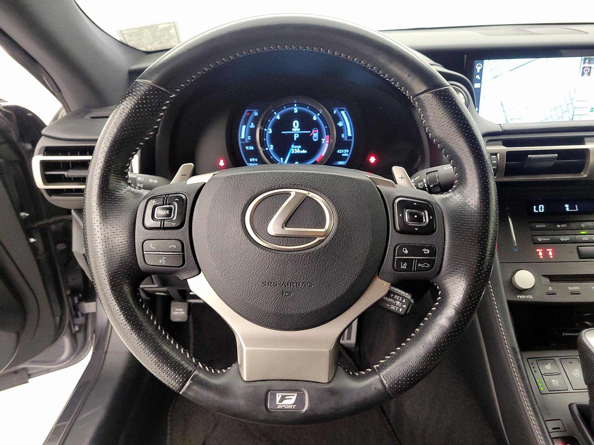 Thumbnail: 2020 Lexus RC - 10