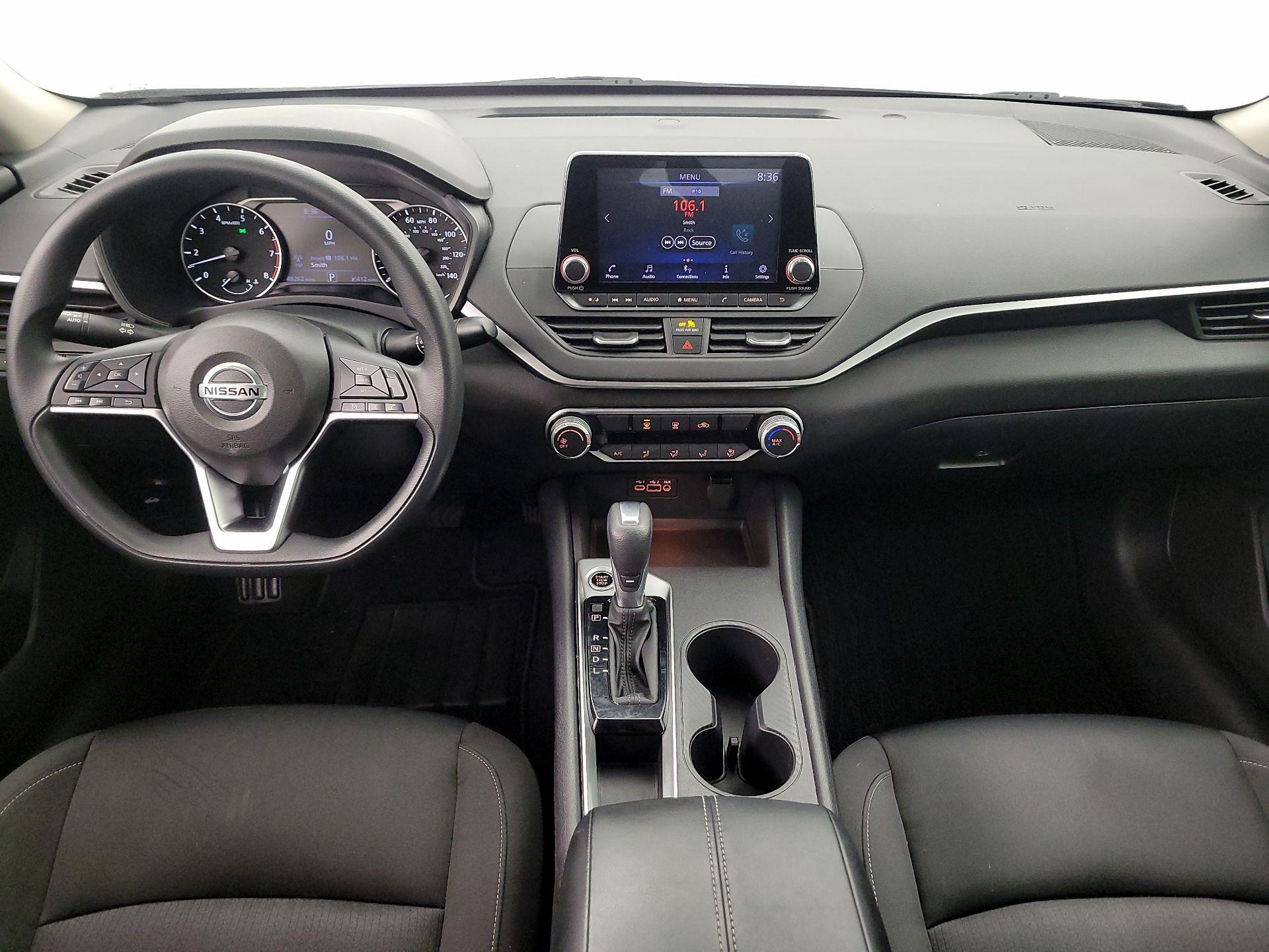 Thumbnail: 2020 Nissan Altima - 9