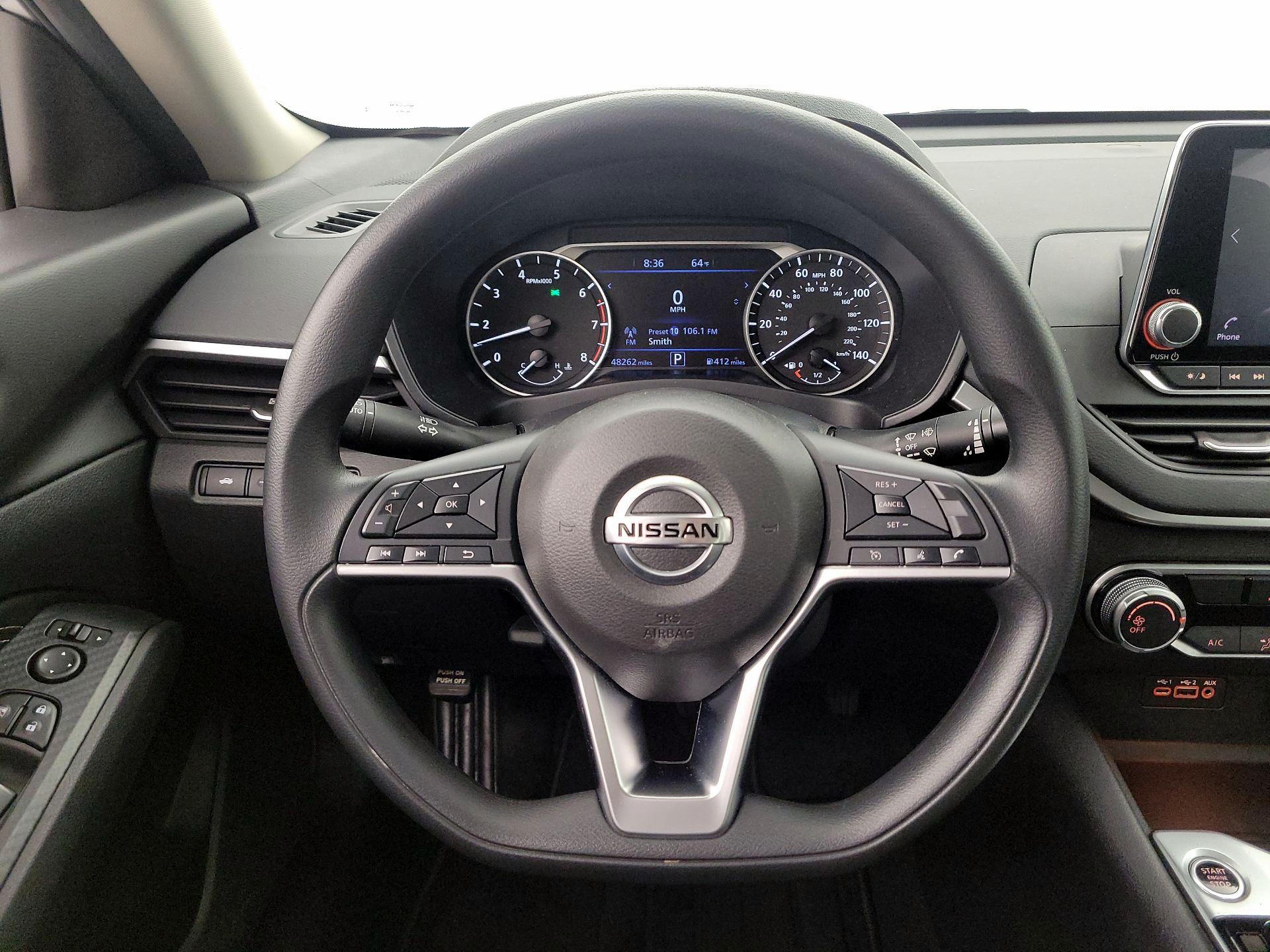 Thumbnail: 2020 Nissan Altima - 10