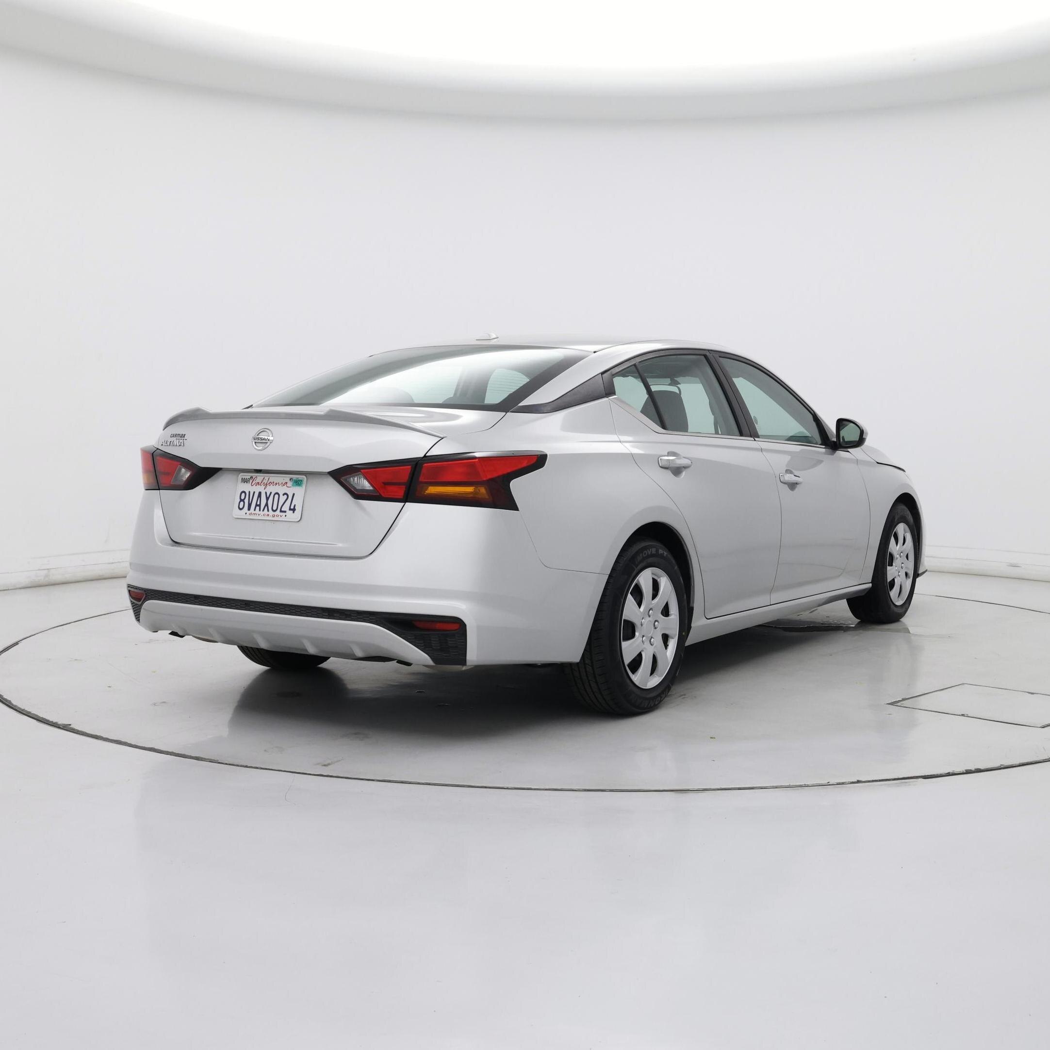Thumbnail: 2020 Nissan Altima - 8