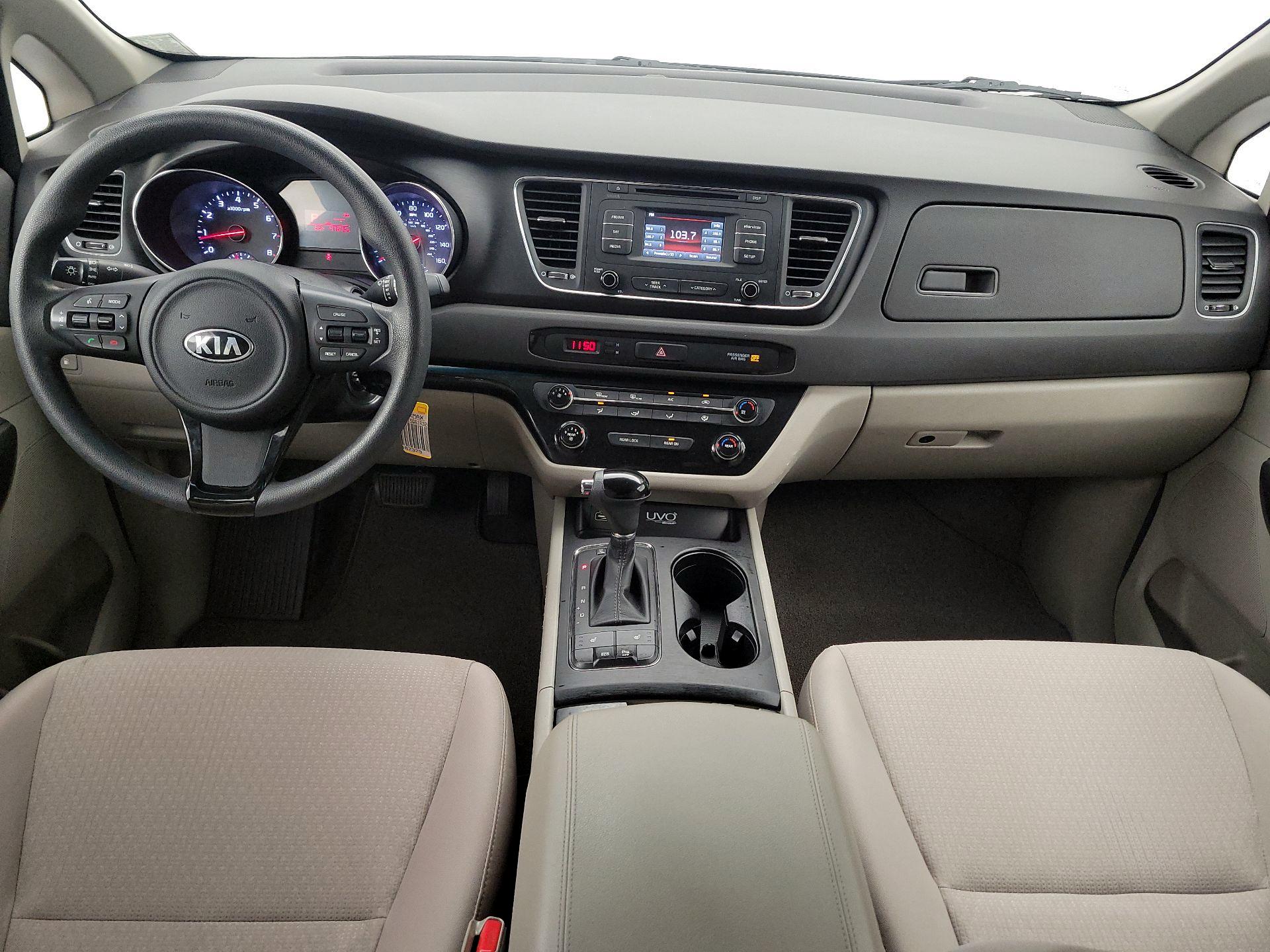 Thumbnail: 2016 Kia Sedona - 9