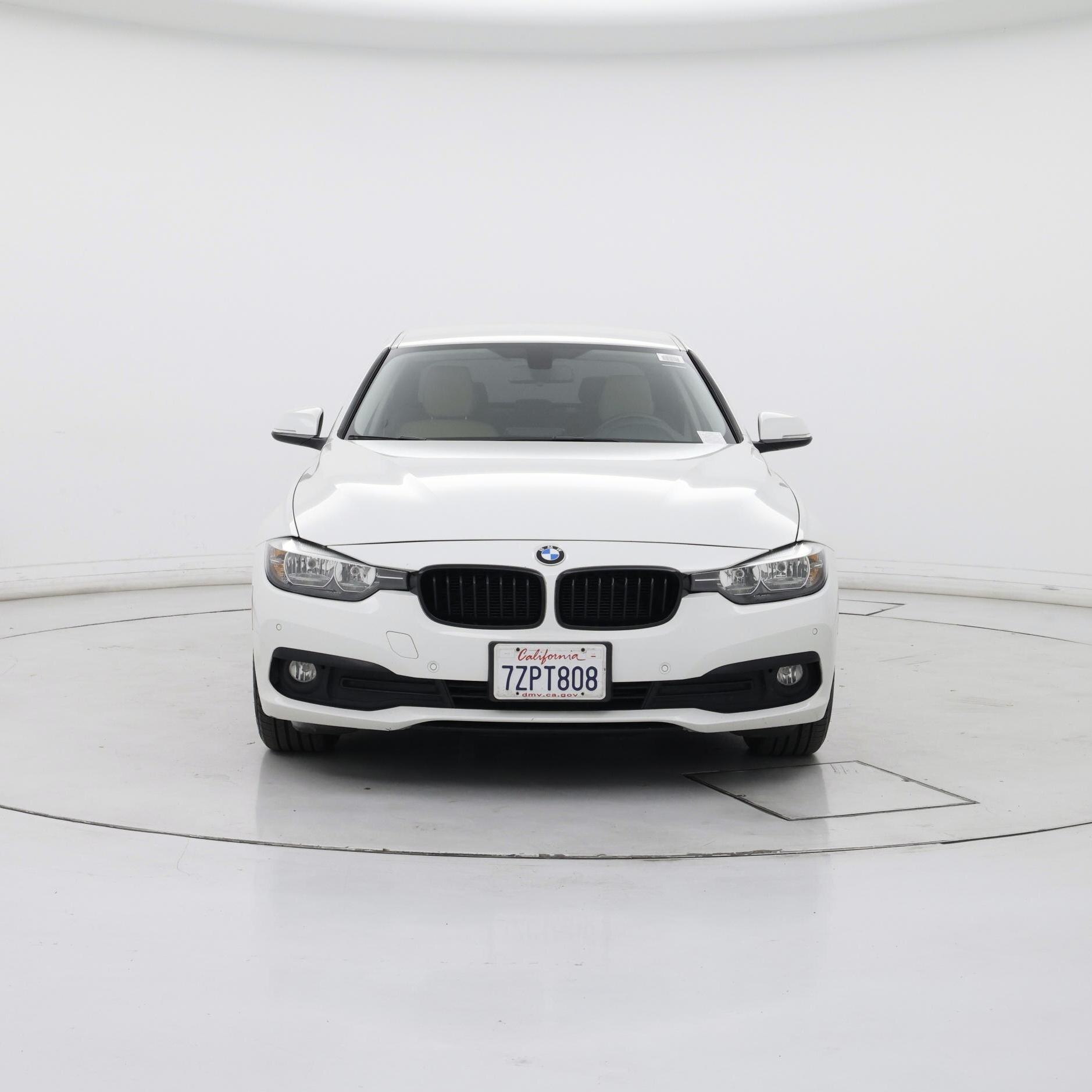 Thumbnail: 2017 BMW 3 Series - 5