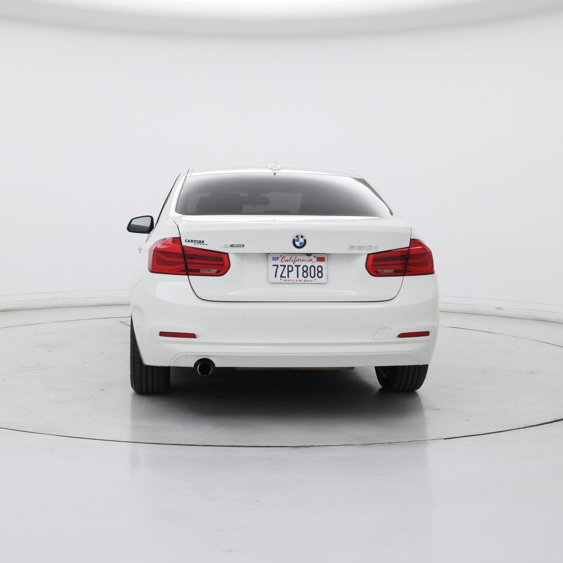 Thumbnail: 2017 BMW 3 Series - 6