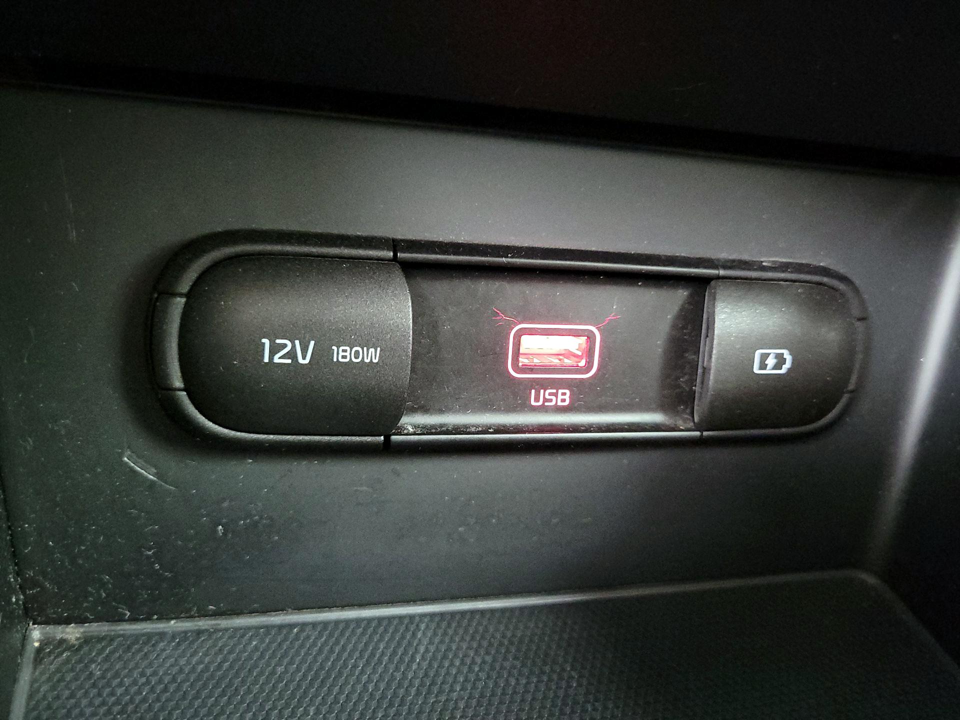 Thumbnail: 2020 Kia Niro - 18