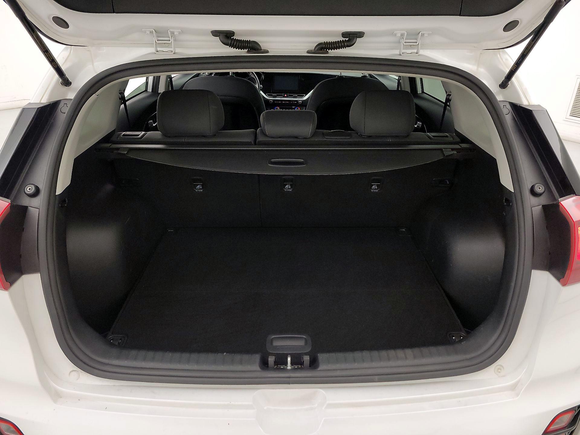 Thumbnail: 2020 Kia Niro - 20