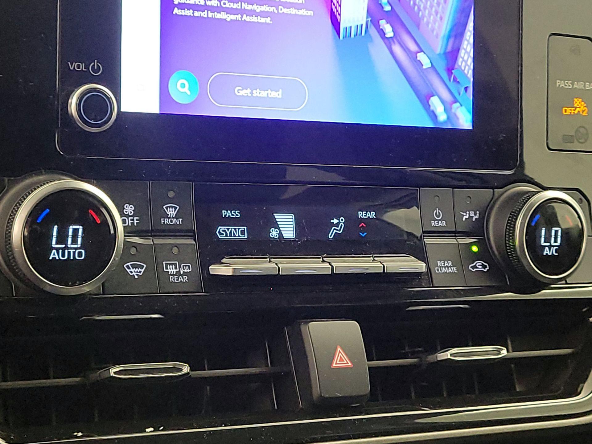 Thumbnail: 2023 Toyota Highlander - 16