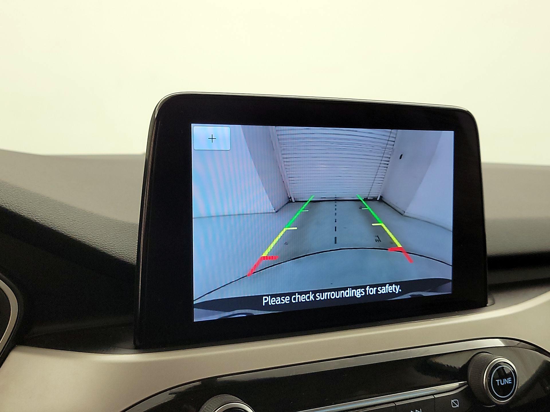 Thumbnail: 2021 Ford Escape - 15