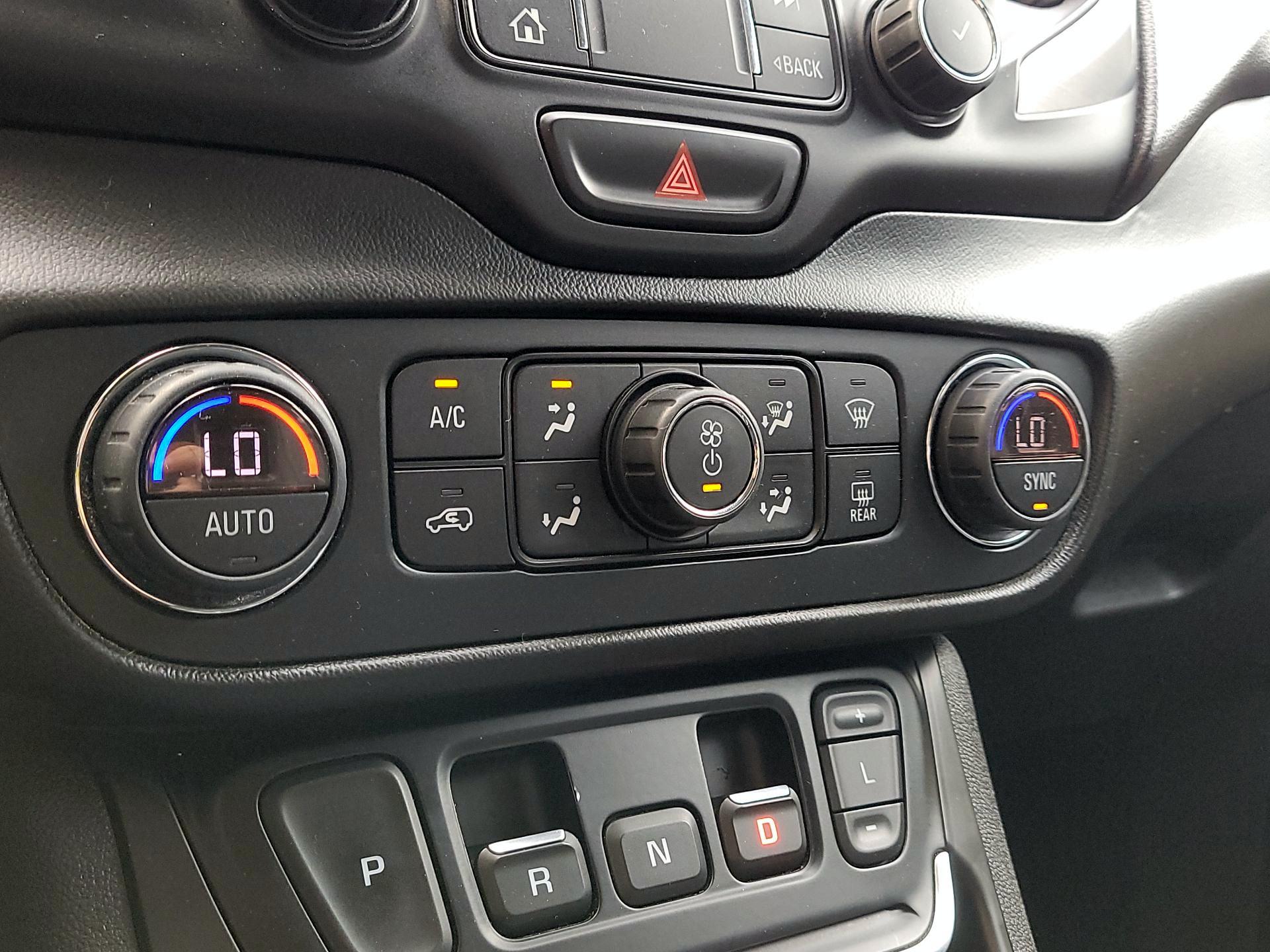 Thumbnail: 2021 GMC Terrain - 16