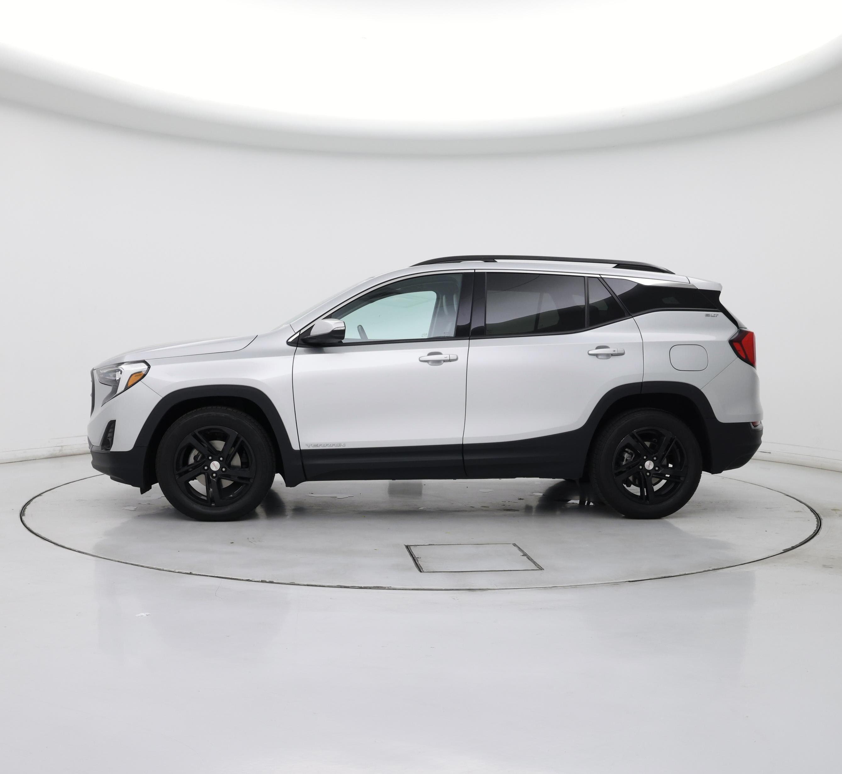 Thumbnail: 2021 GMC Terrain - 3