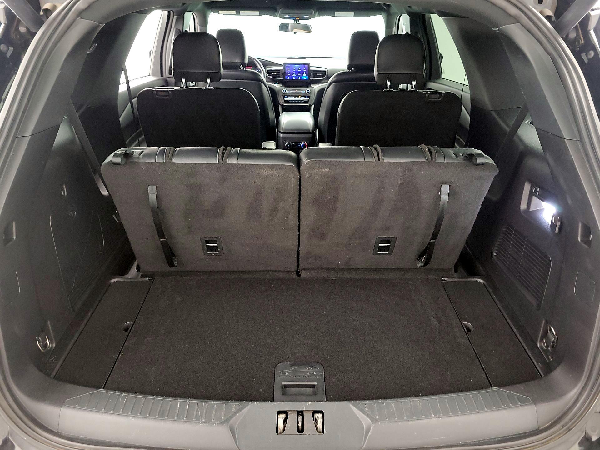 Thumbnail: 2020 Ford Explorer - 20