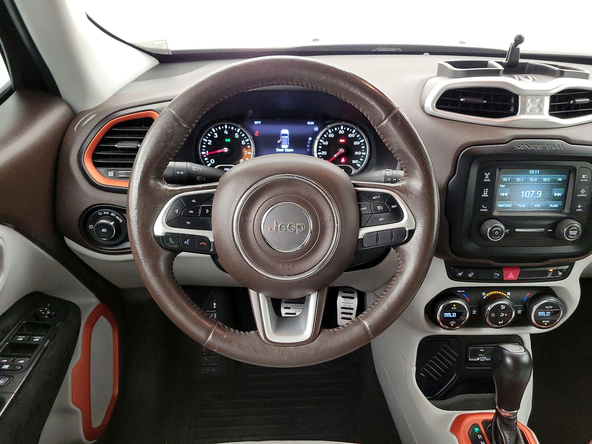 Thumbnail: 2015 Jeep Renegade - 10