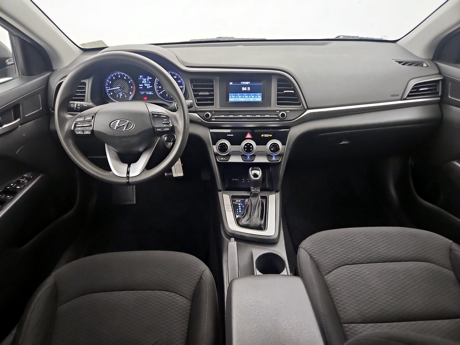 Thumbnail: 2019 Hyundai Elantra - 9