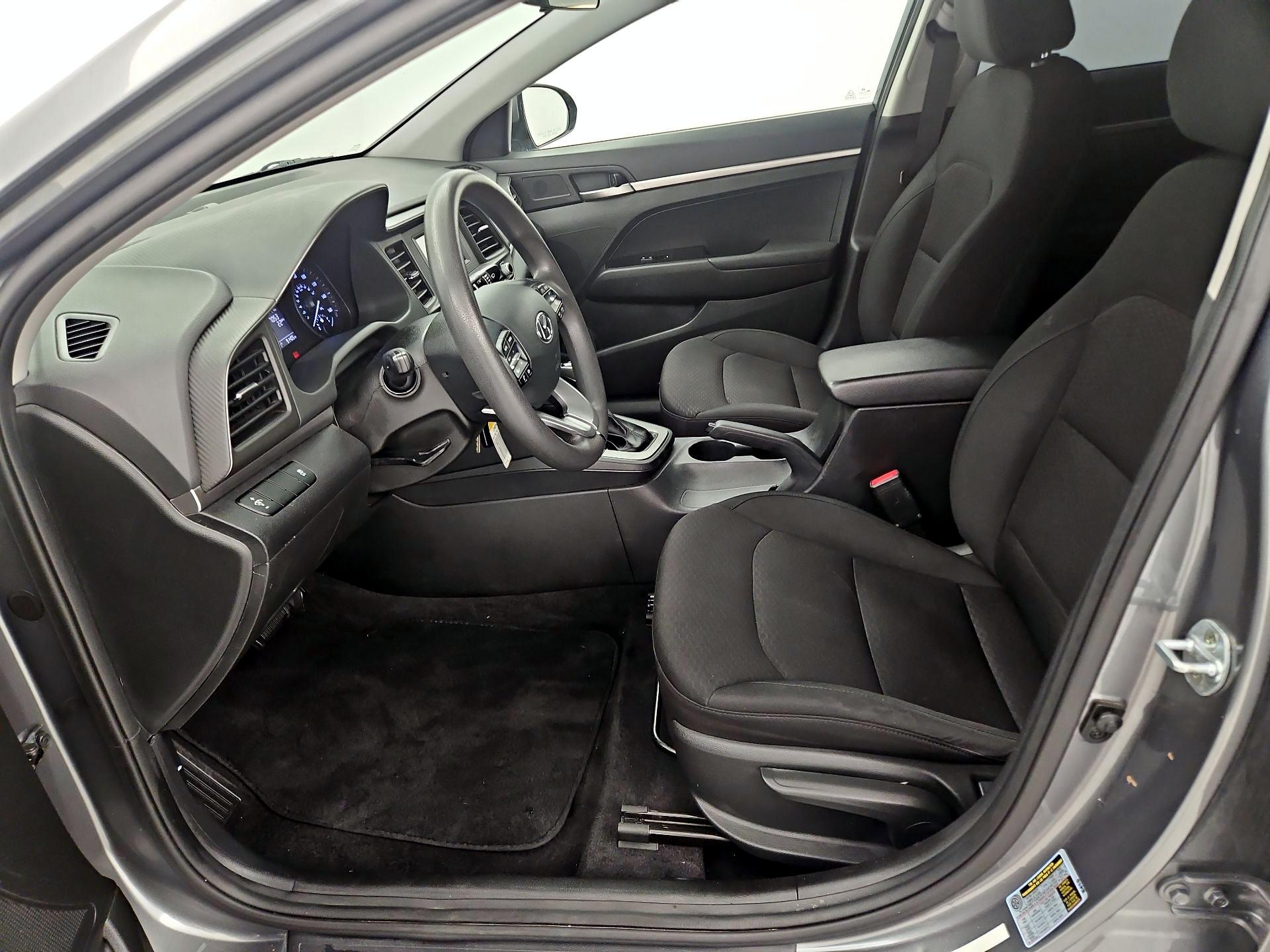 Thumbnail: 2019 Hyundai Elantra - 11