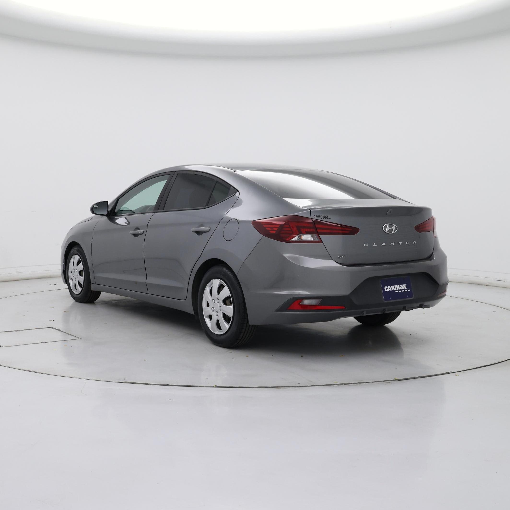 Thumbnail: 2019 Hyundai Elantra - 2