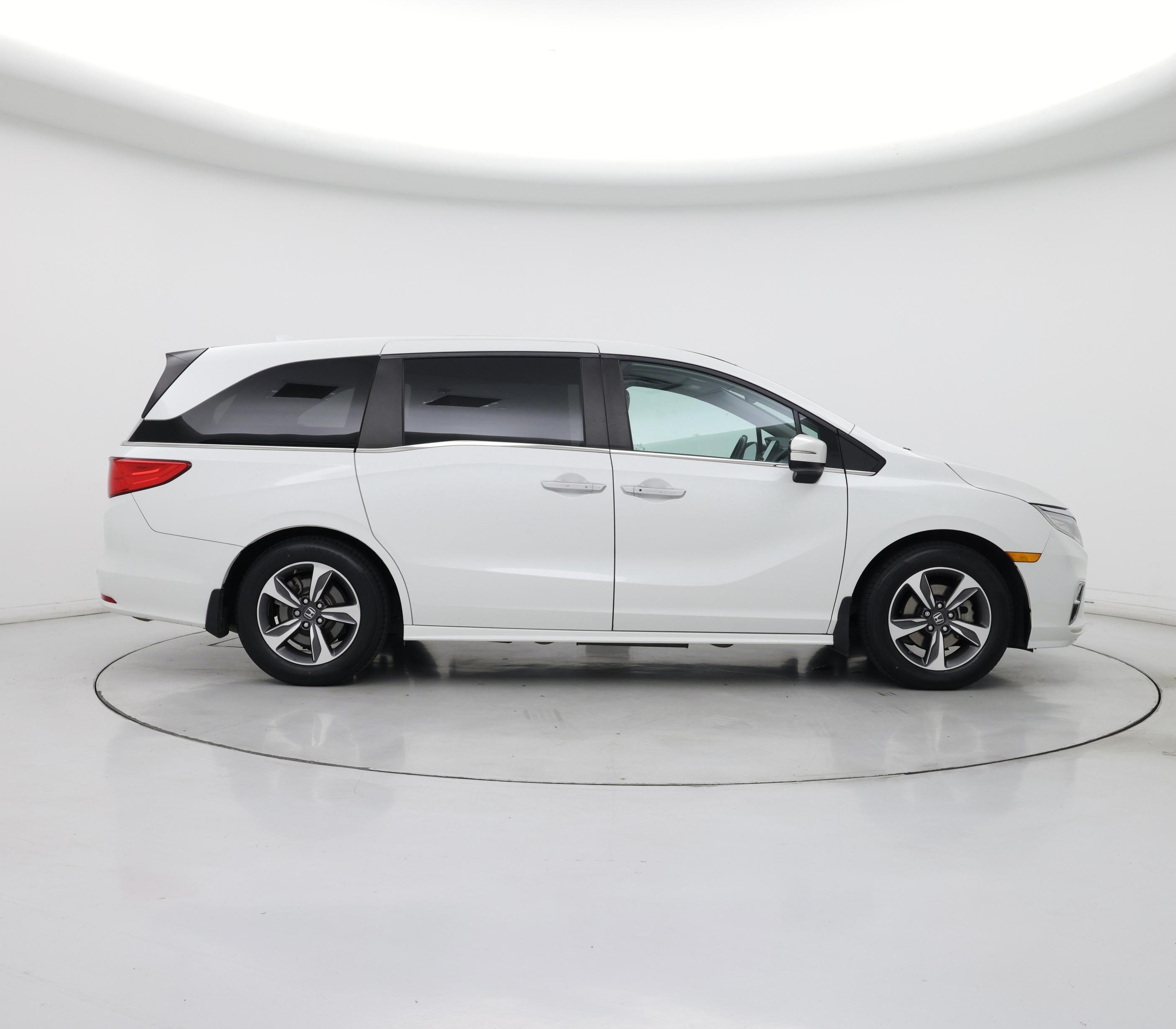 Thumbnail: 2020 Honda Odyssey - 7