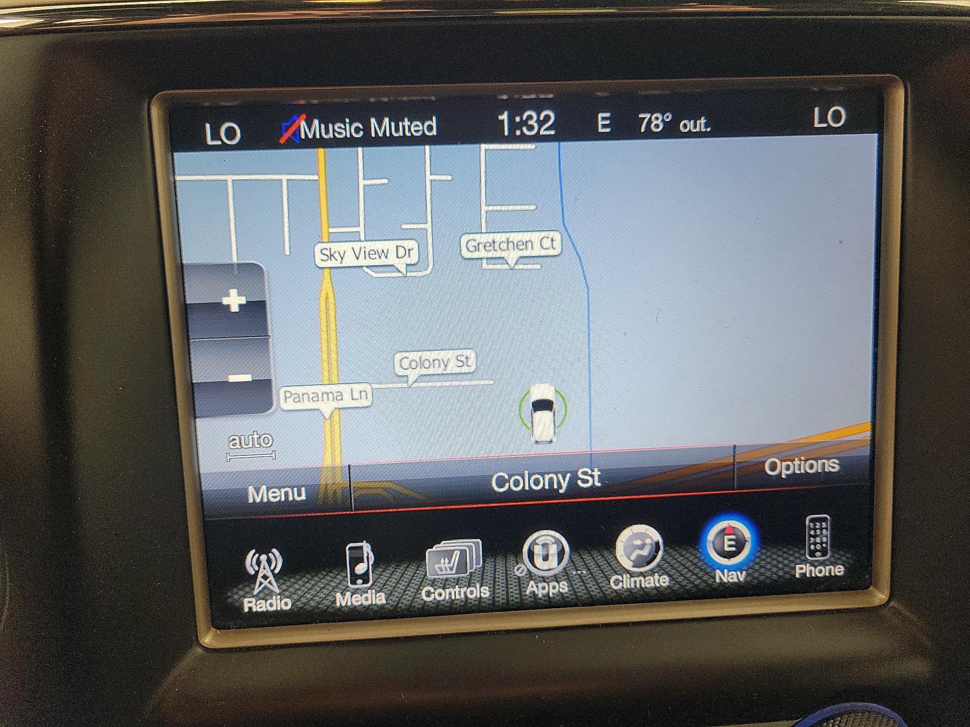 Thumbnail: 2015 Jeep Grand Cherokee - 14