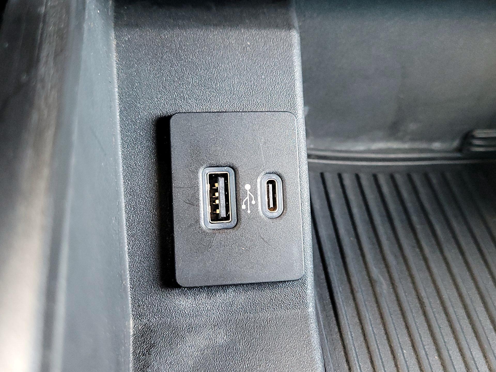 Thumbnail: 2021 Ford F-250 - 19