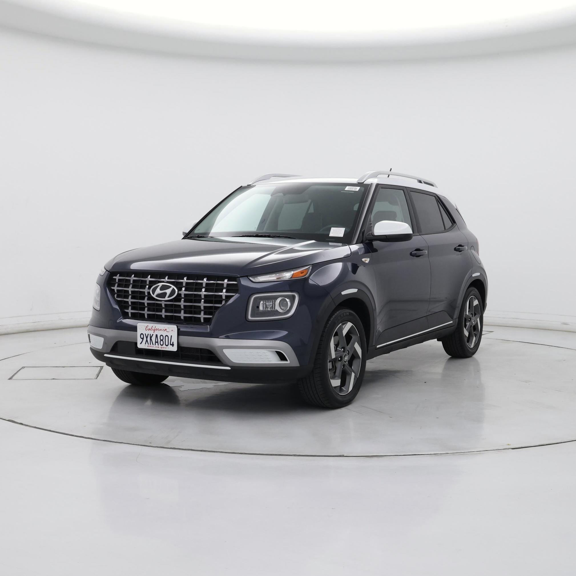 Thumbnail: 2023 Hyundai Venue - 4