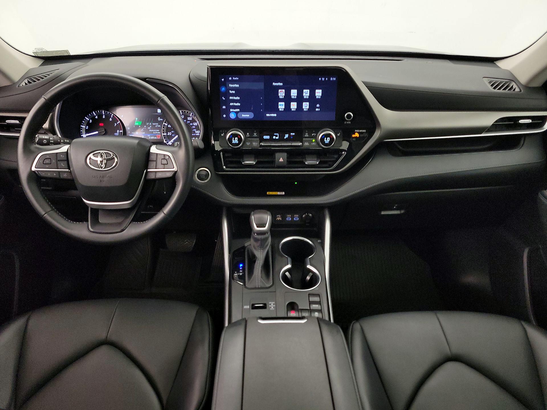 Thumbnail: 2024 Toyota Highlander - 9