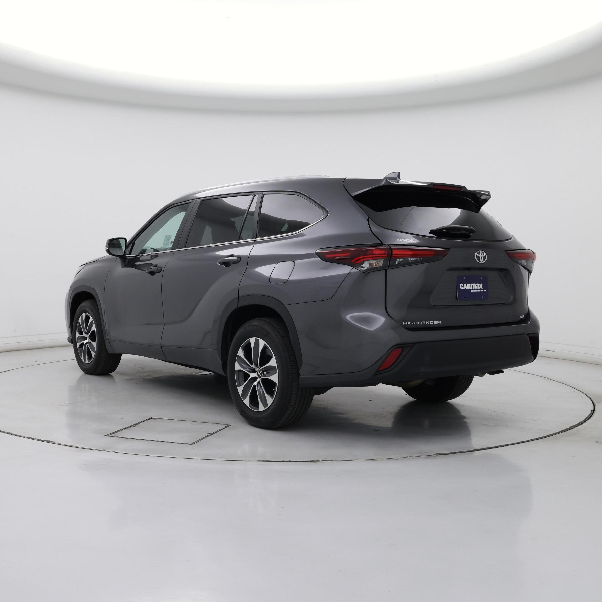 Thumbnail: 2024 Toyota Highlander - 2