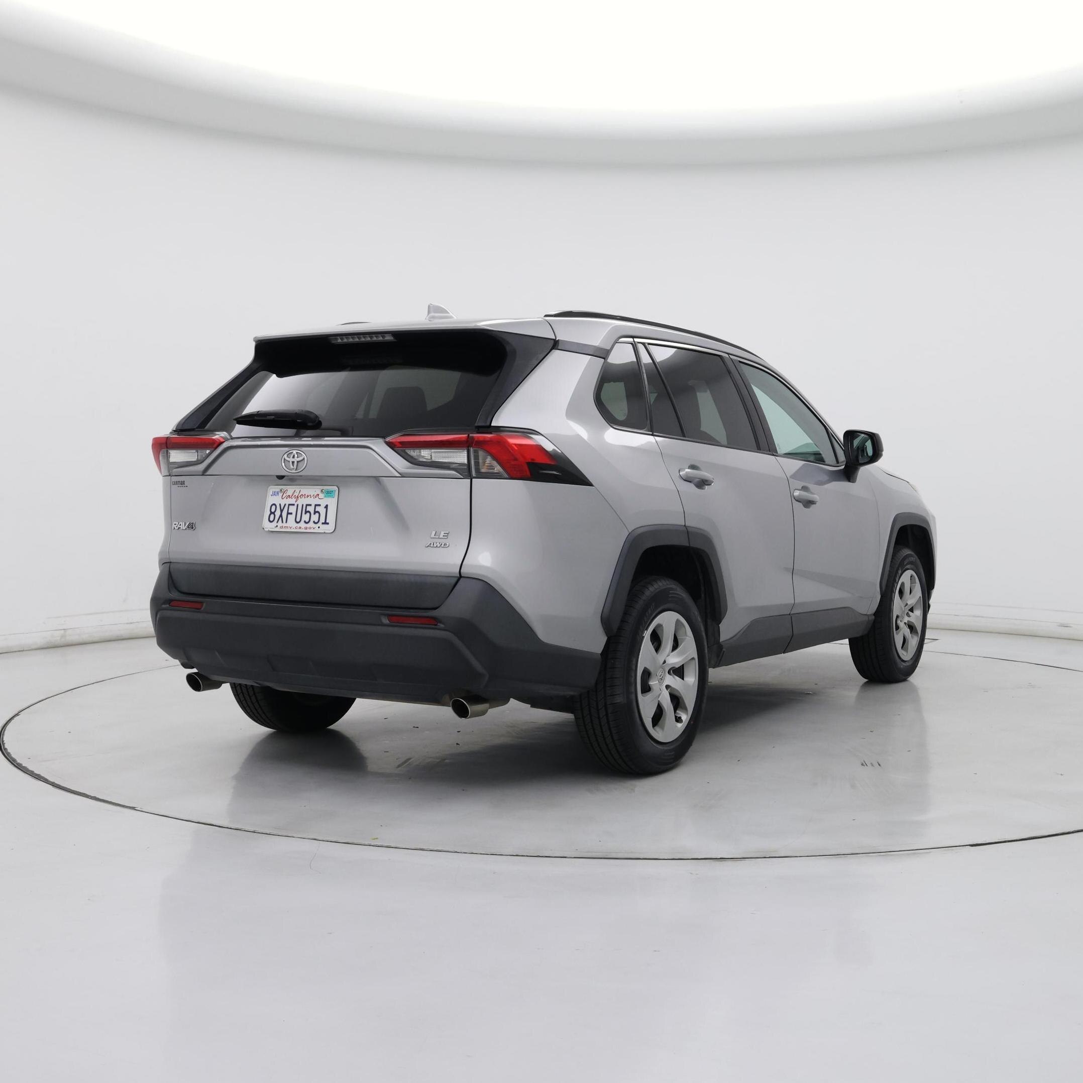 Thumbnail: 2019 Toyota RAV4 - 8