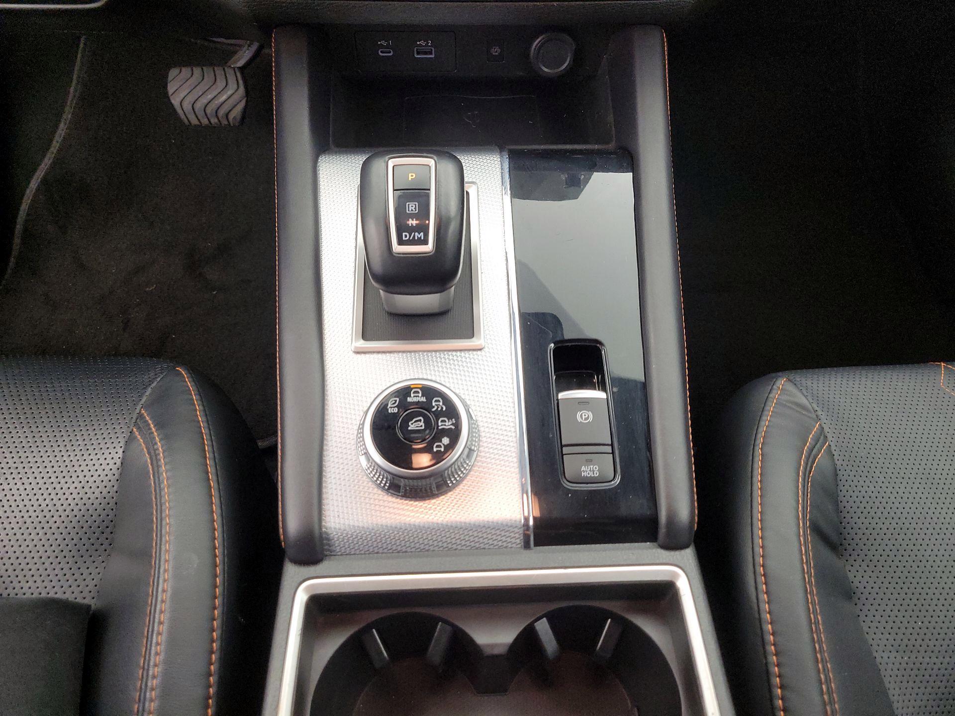 Thumbnail: 2022 Mitsubishi Outlander - 18