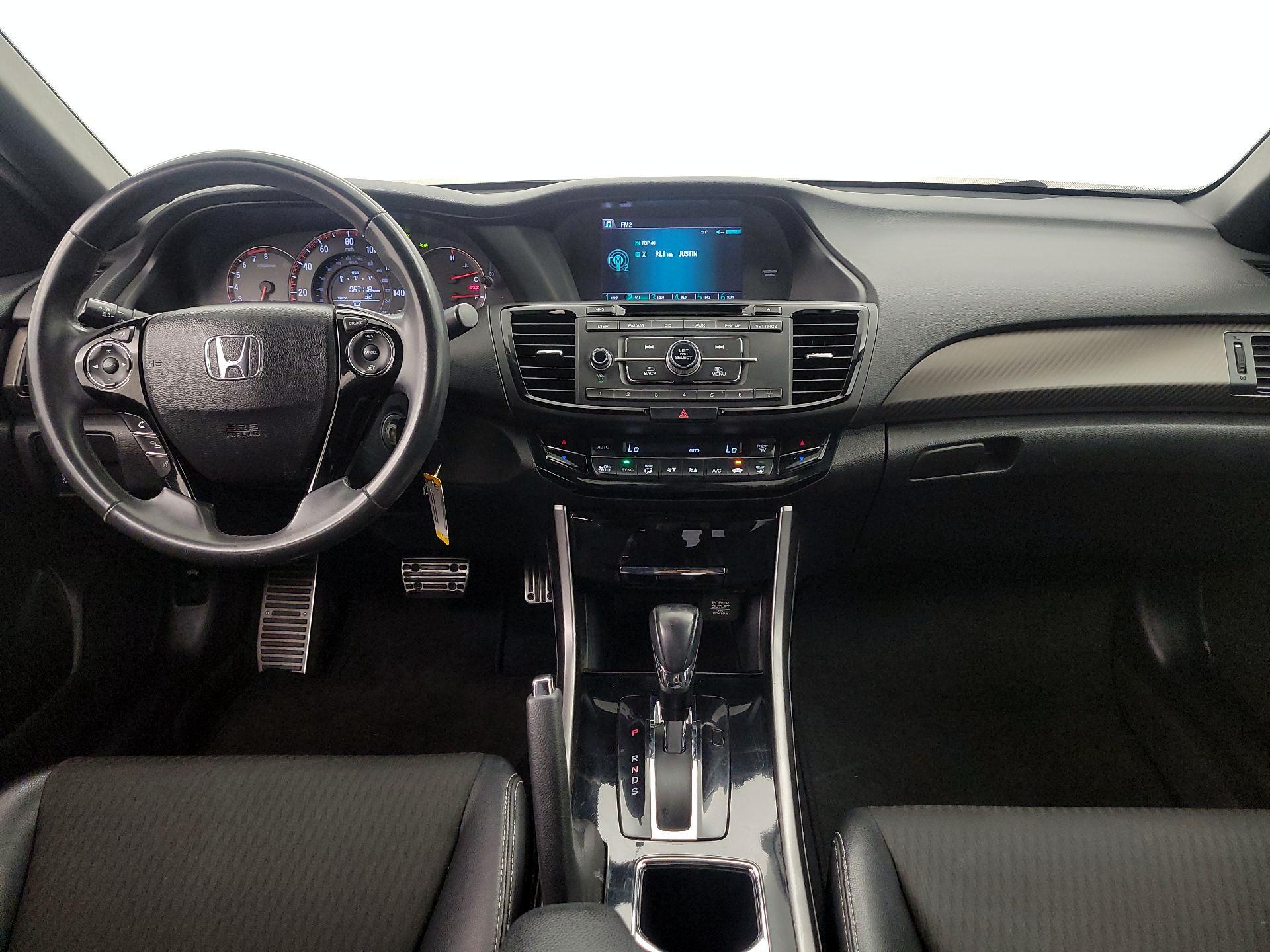 Thumbnail: 2017 Honda Accord - 9