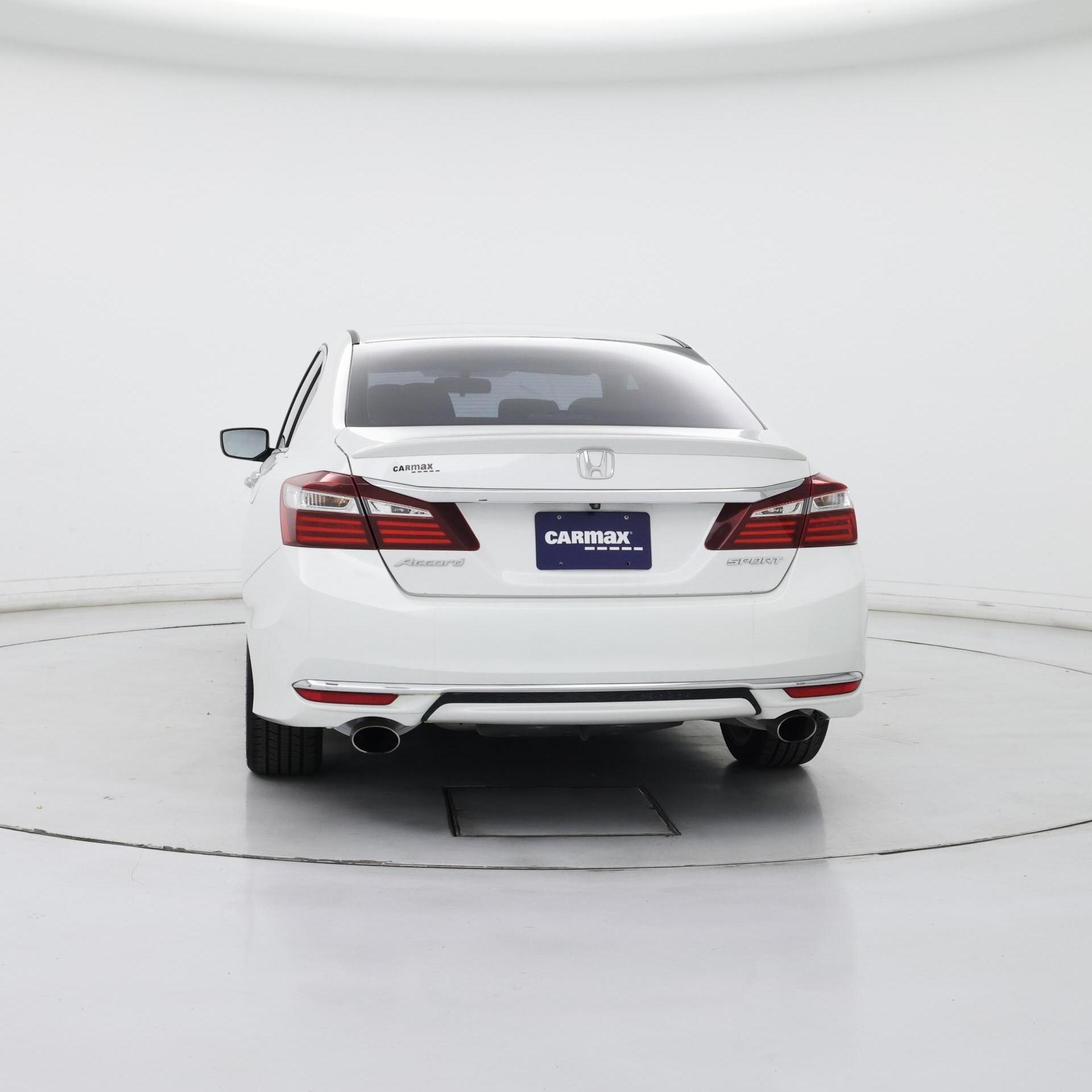 Thumbnail: 2017 Honda Accord - 6