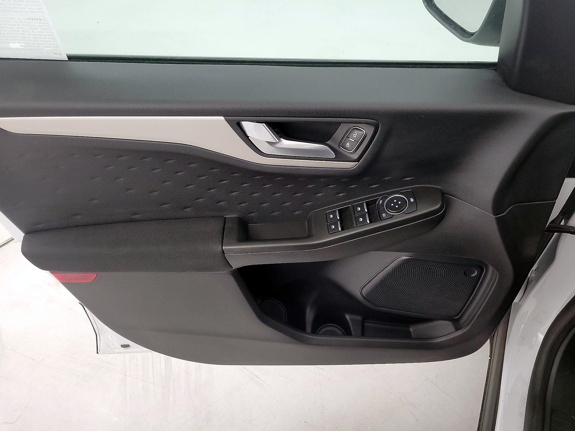 Thumbnail: 2020 Ford Escape - 12