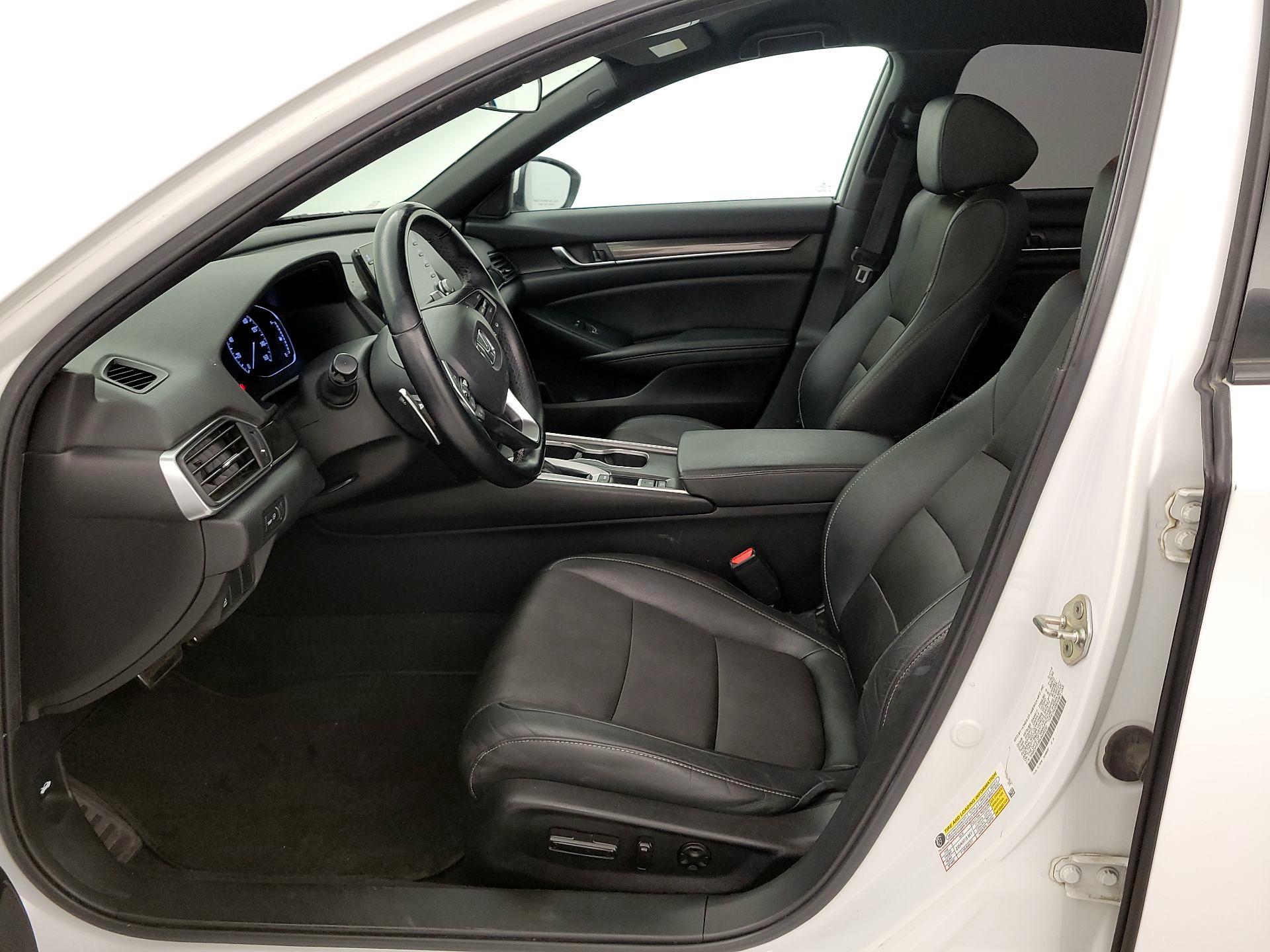 Thumbnail: 2019 Honda Accord - 11